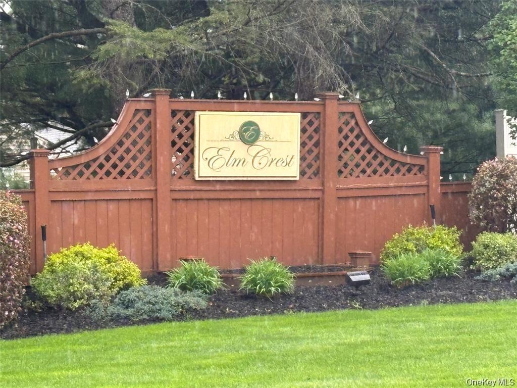 2nd image of 255 Crestwood Ct, Fishkill, NY 12524 | MLS# 1023155