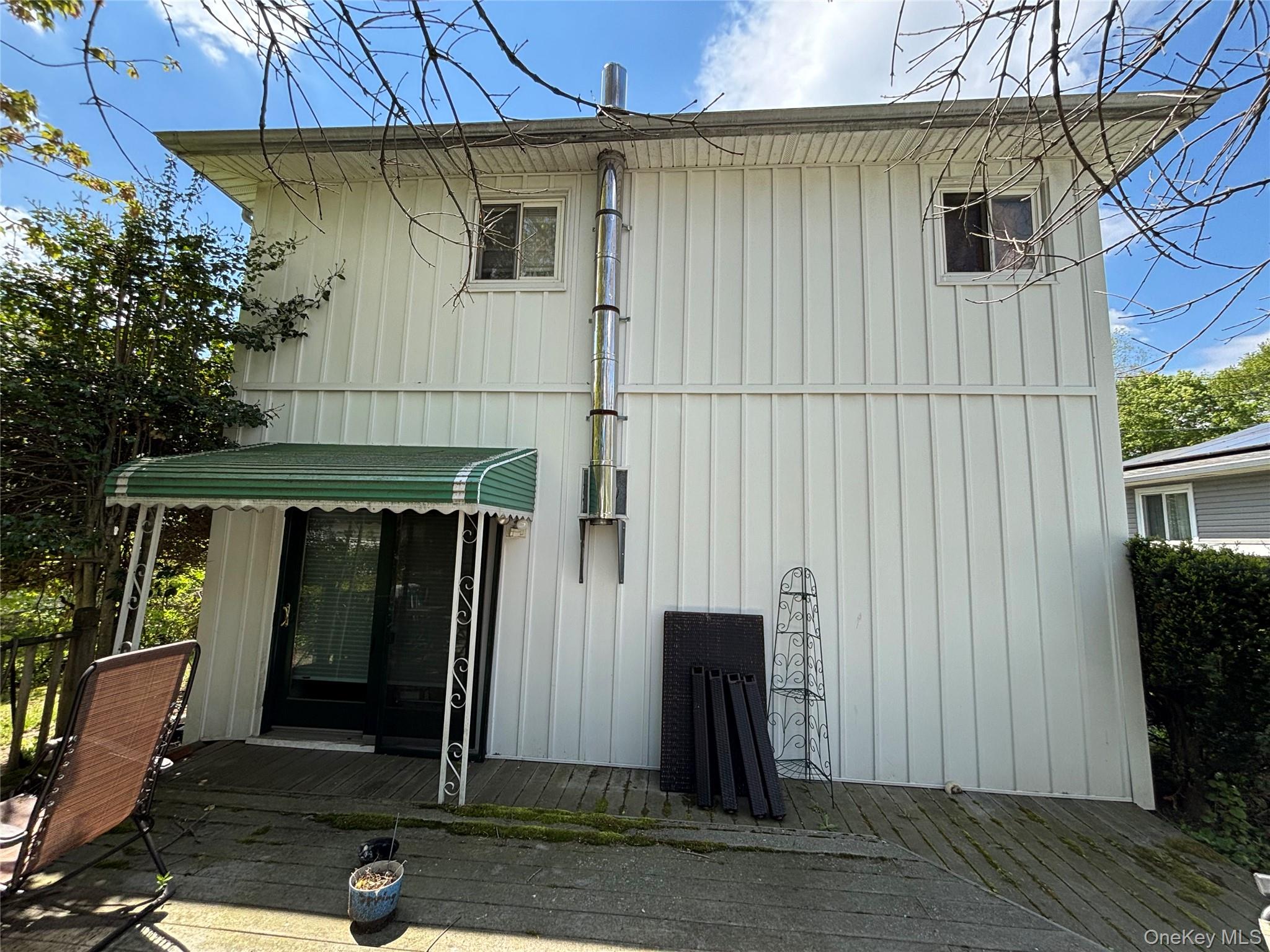 27th image of 537 Lakeway Dr, West Babylon, NY 11704 | MLS# 1023307