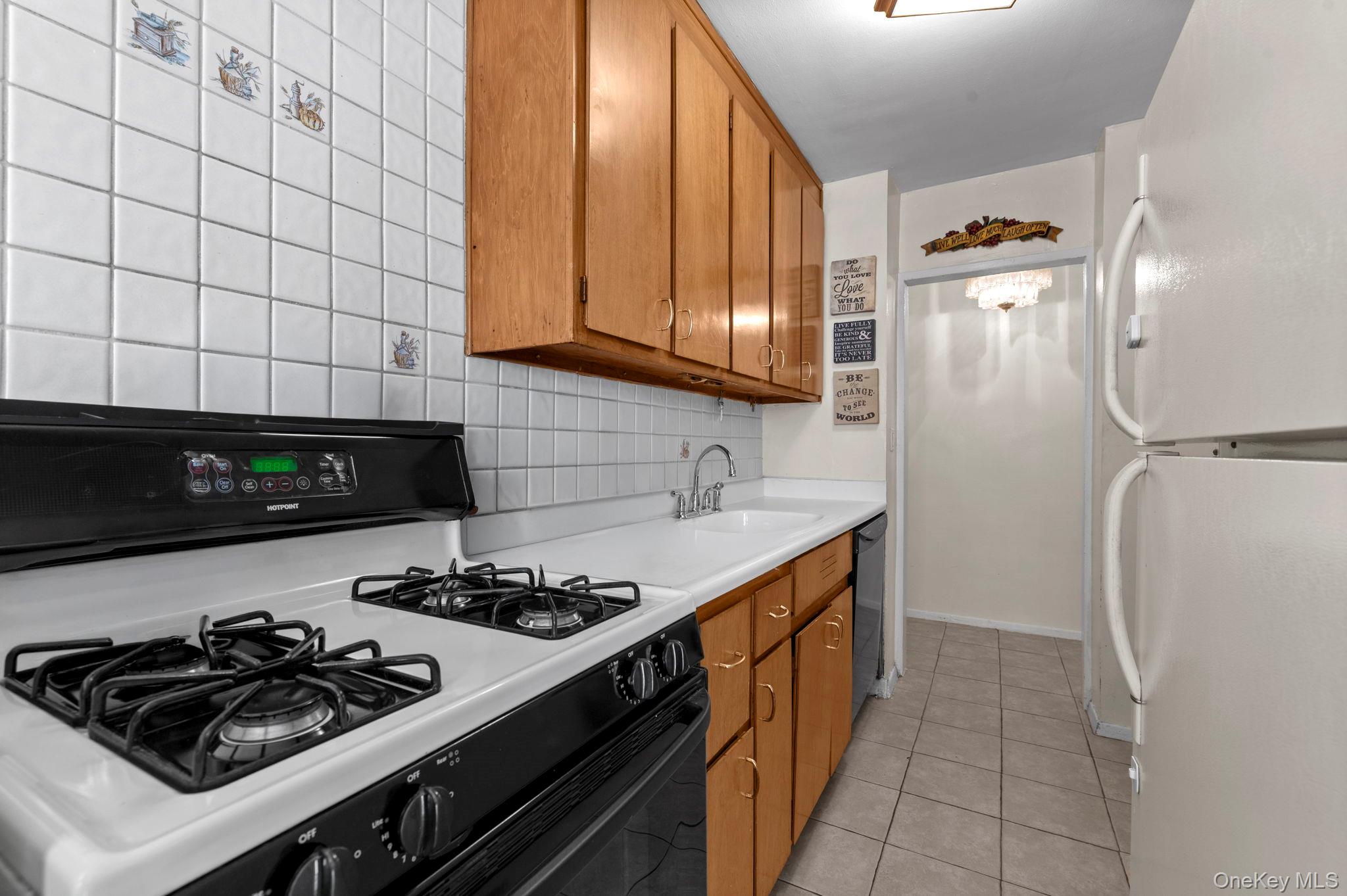 5th image of 2940 W 5Th St #7C, New York, NY 11224 | MLS# 1023368