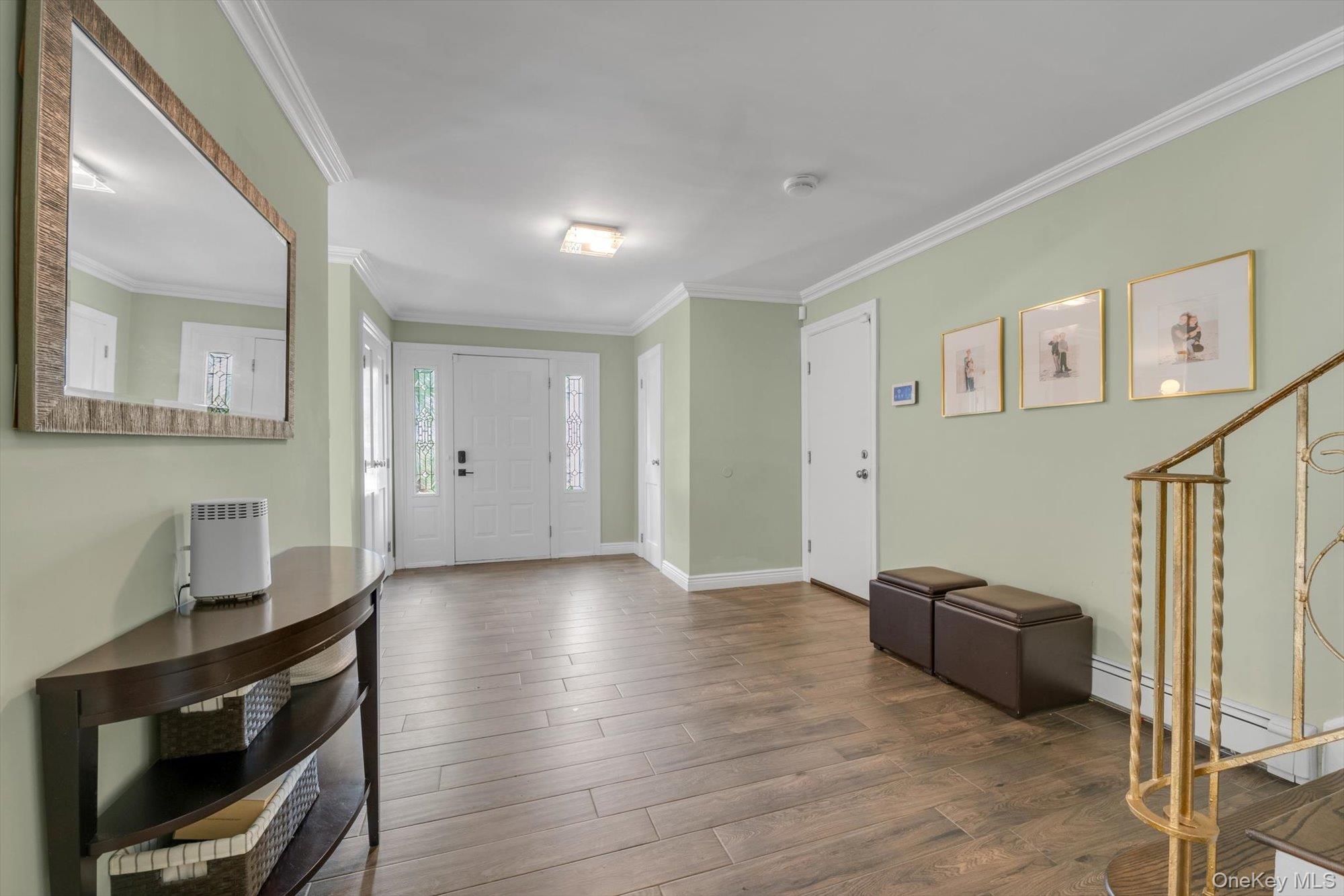 3rd image of 2 Madison Ave, Oyster Bay, NY 11753 | MLS# 1023387