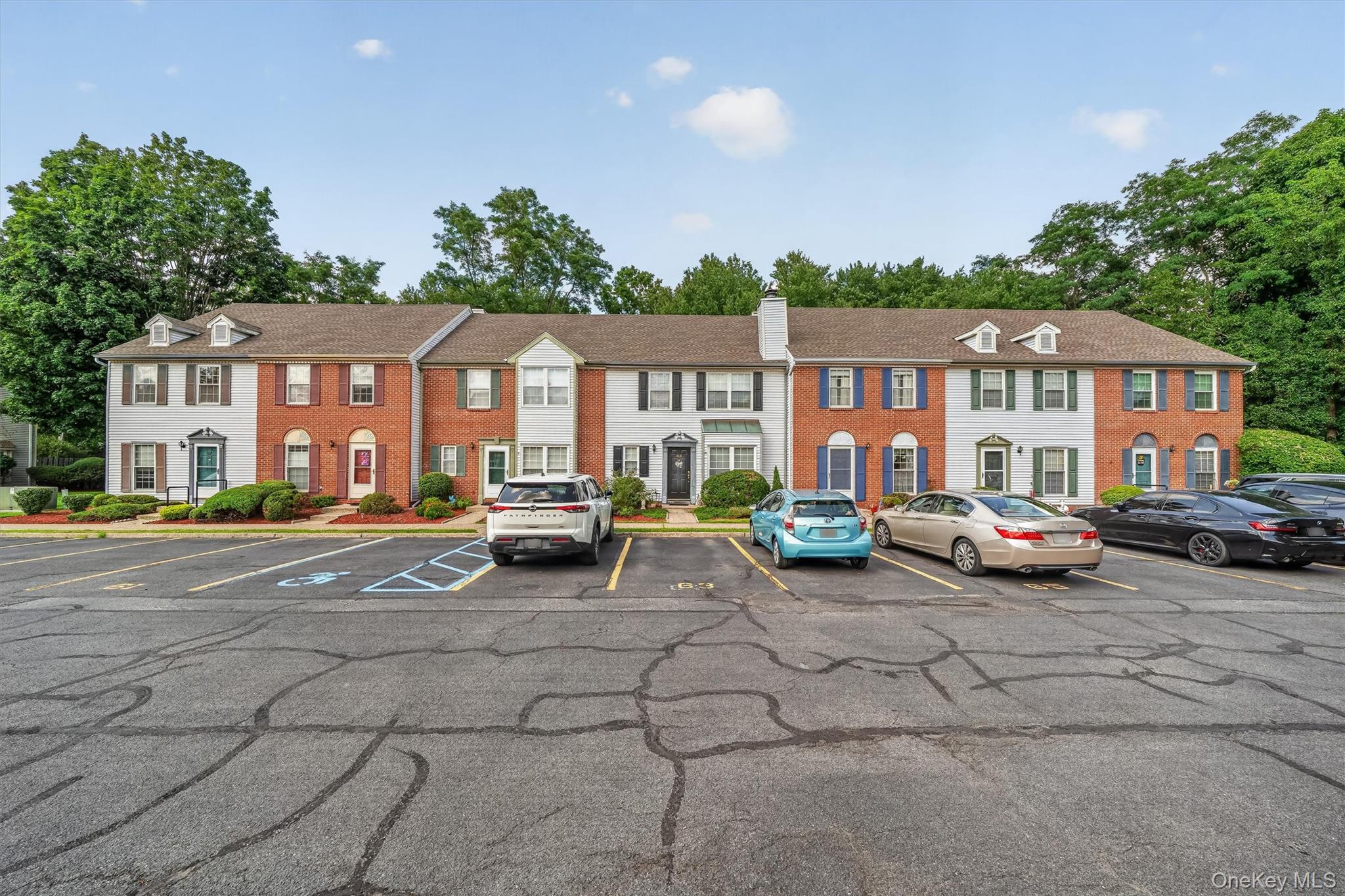 5th image of 65 Yorkshire Ter, Washingtonville, NY 10992 | MLS# 1023471