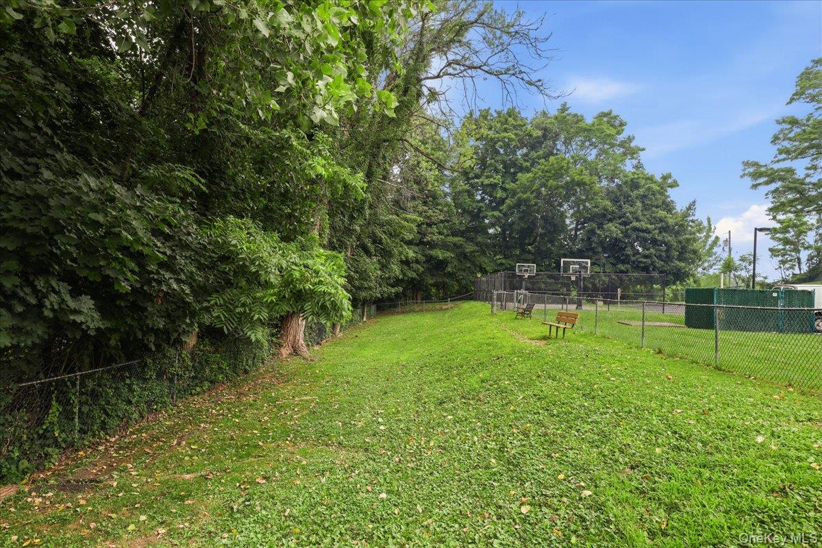 17th image of 208 Harris Rd #GB3, Bedford Hills, NY 10507 | MLS# 1023493