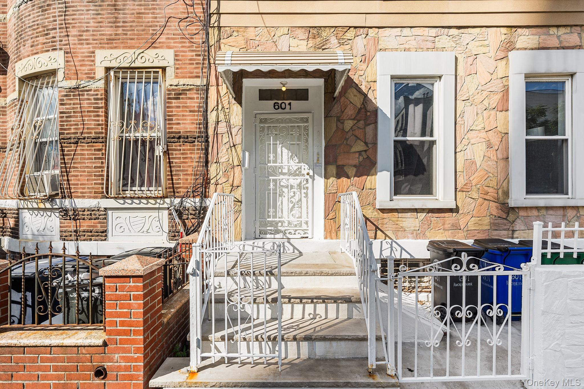 4th image of 601 Knickerbocker Ave, New York, NY 11221 | MLS# 1023510