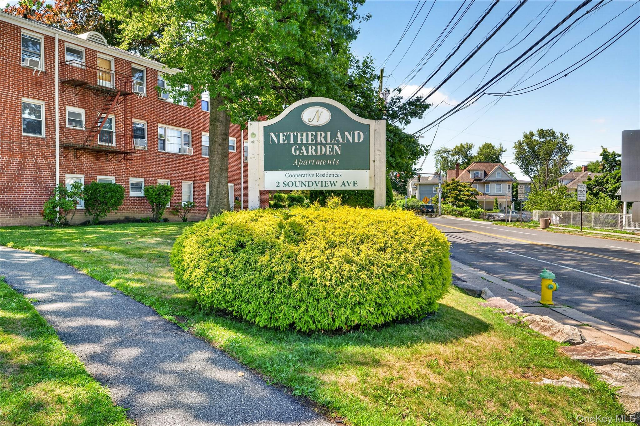 Listing Photo 2 - Condo for sale in building located at 205 W Post Rd, White Plains, NY 10606 - Unit #1N