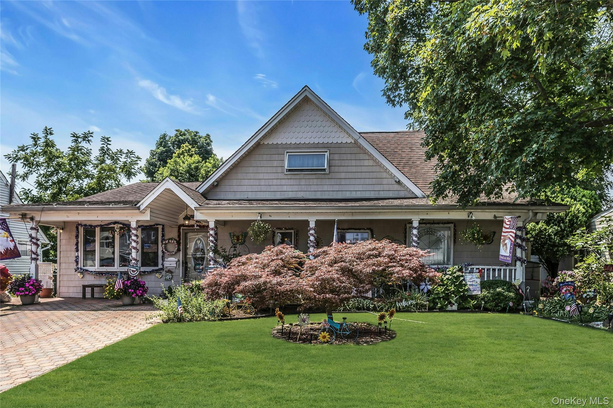 1st image of 18 Hedge Ln, Hempstead, NY 11590 | MLS# 1023718