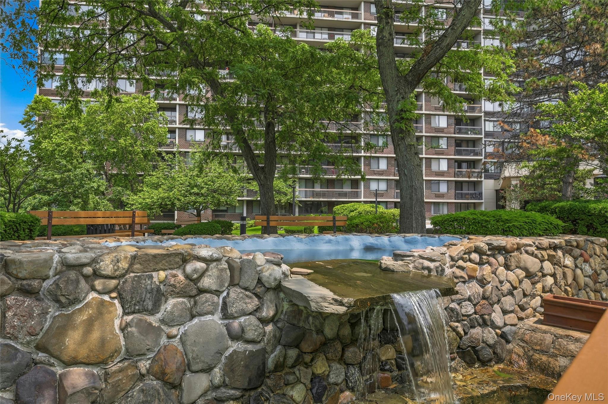 28th image of 2 Bay Club Dr #11A, Bayside, NY 11360 | MLS# 1023900