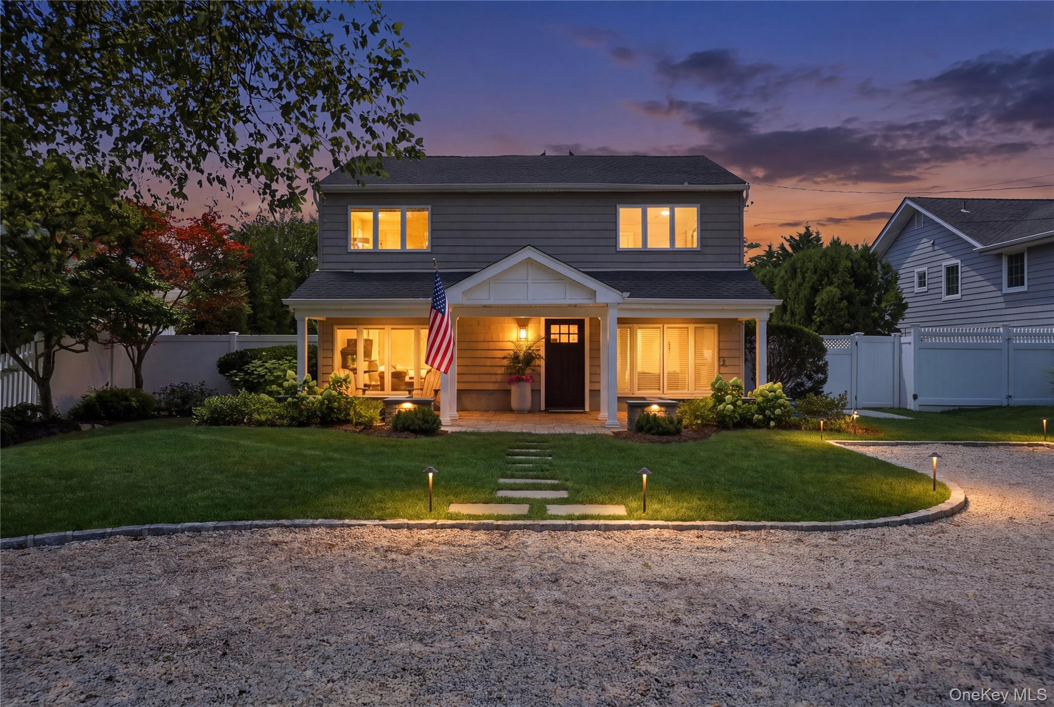 4th image of 240 Eaton Ln, West Islip, NY 11795 | MLS# 1023915