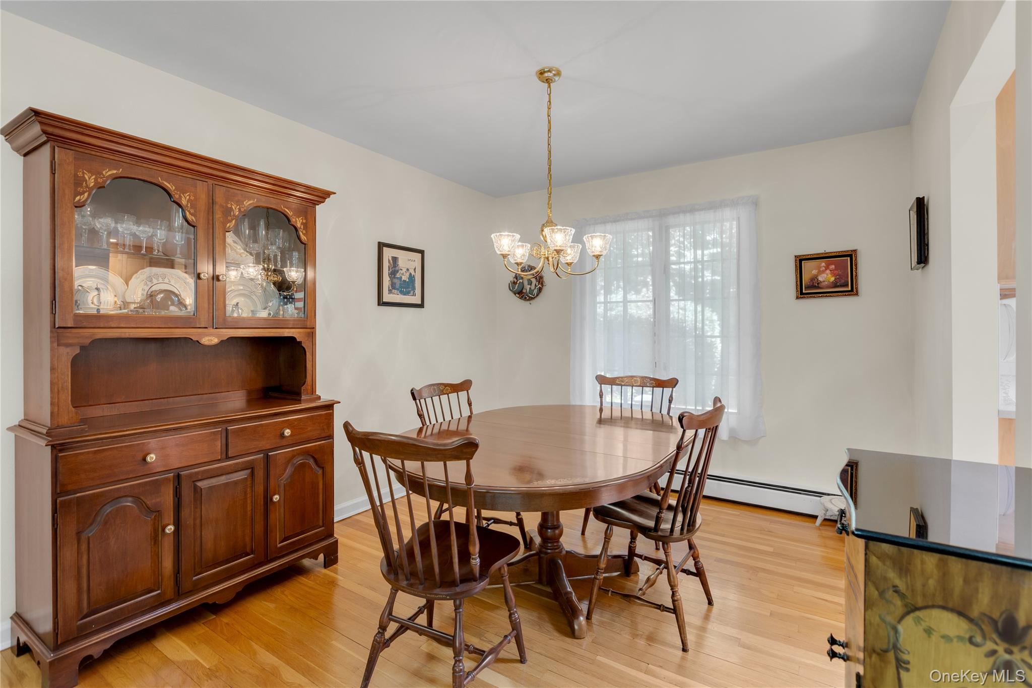4th image of 6 Primrose Ln, Huntington, NY 11743 | MLS# 1023983