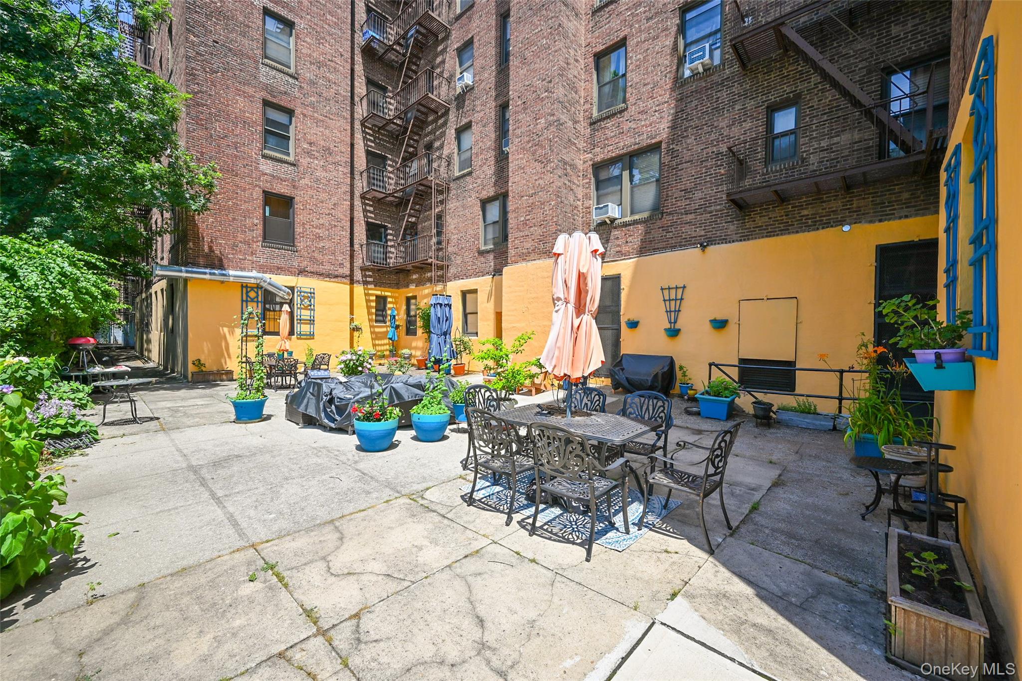 2nd image of 77-16 Austin St, Forest Hills, NY 11375