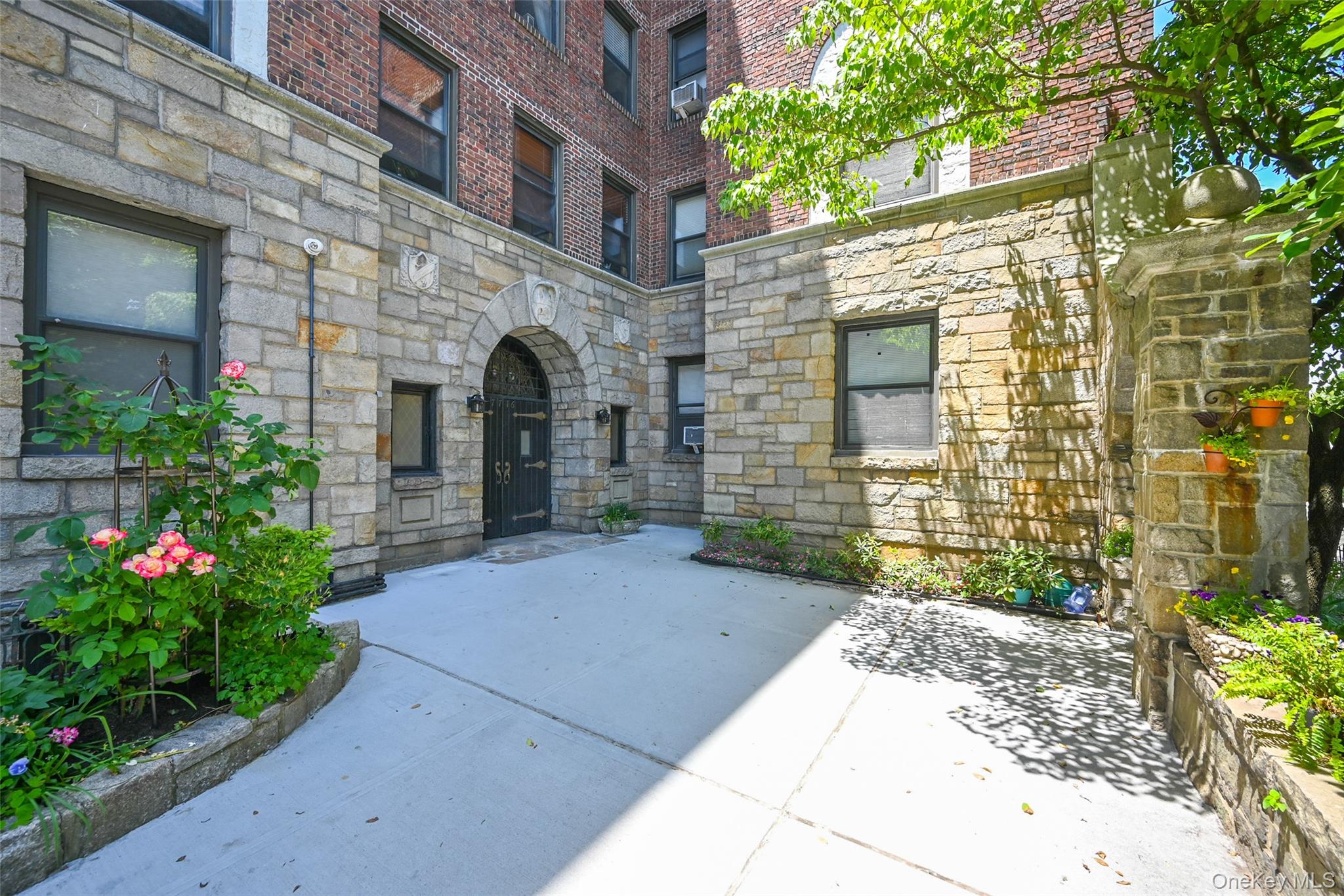 2nd image of 77 16 Austin St #5L, Forest Hills, NY 11375 | MLS# 1024013