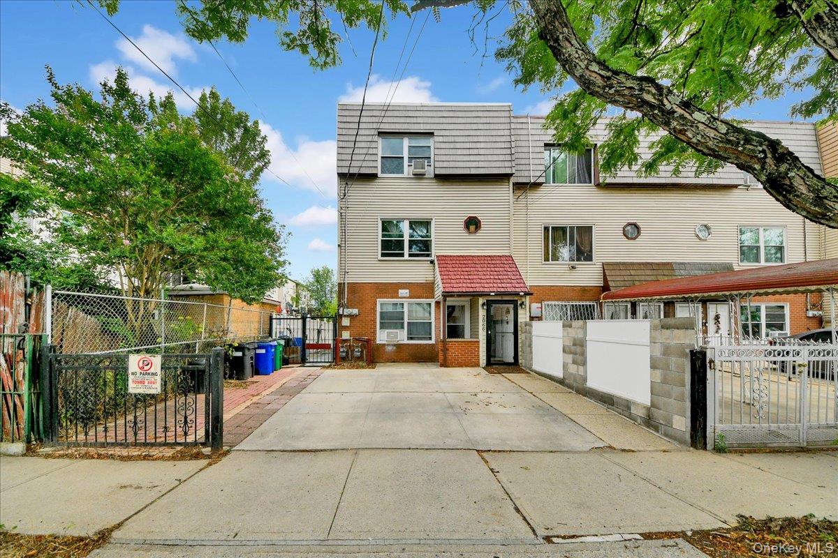 2nd image of 2066 Cicero Ave, Bronx, NY 10473 | MLS# 1024041