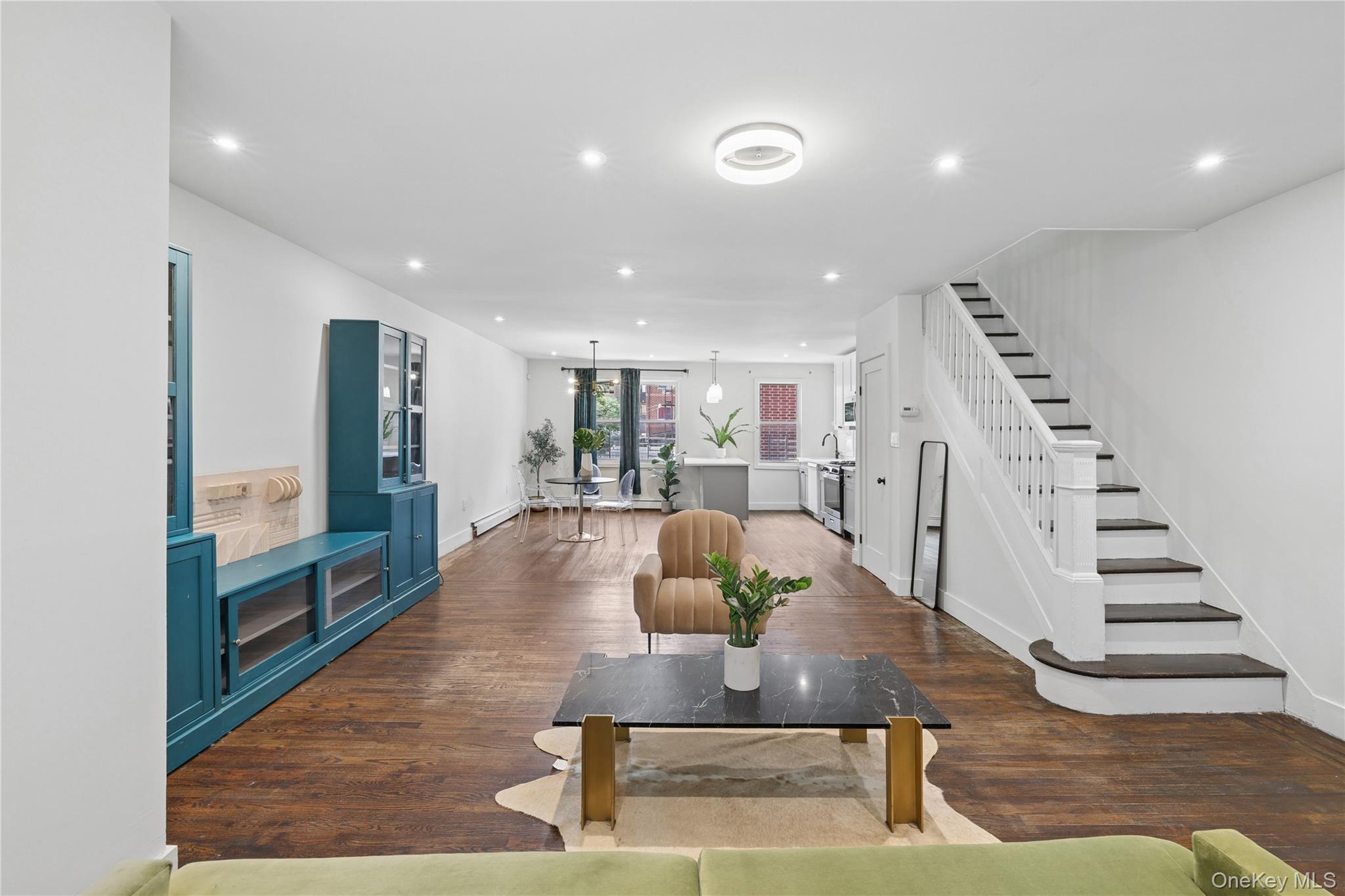 5th image of Mazeau St St, New York, NY 11378 | MLS# 1024045