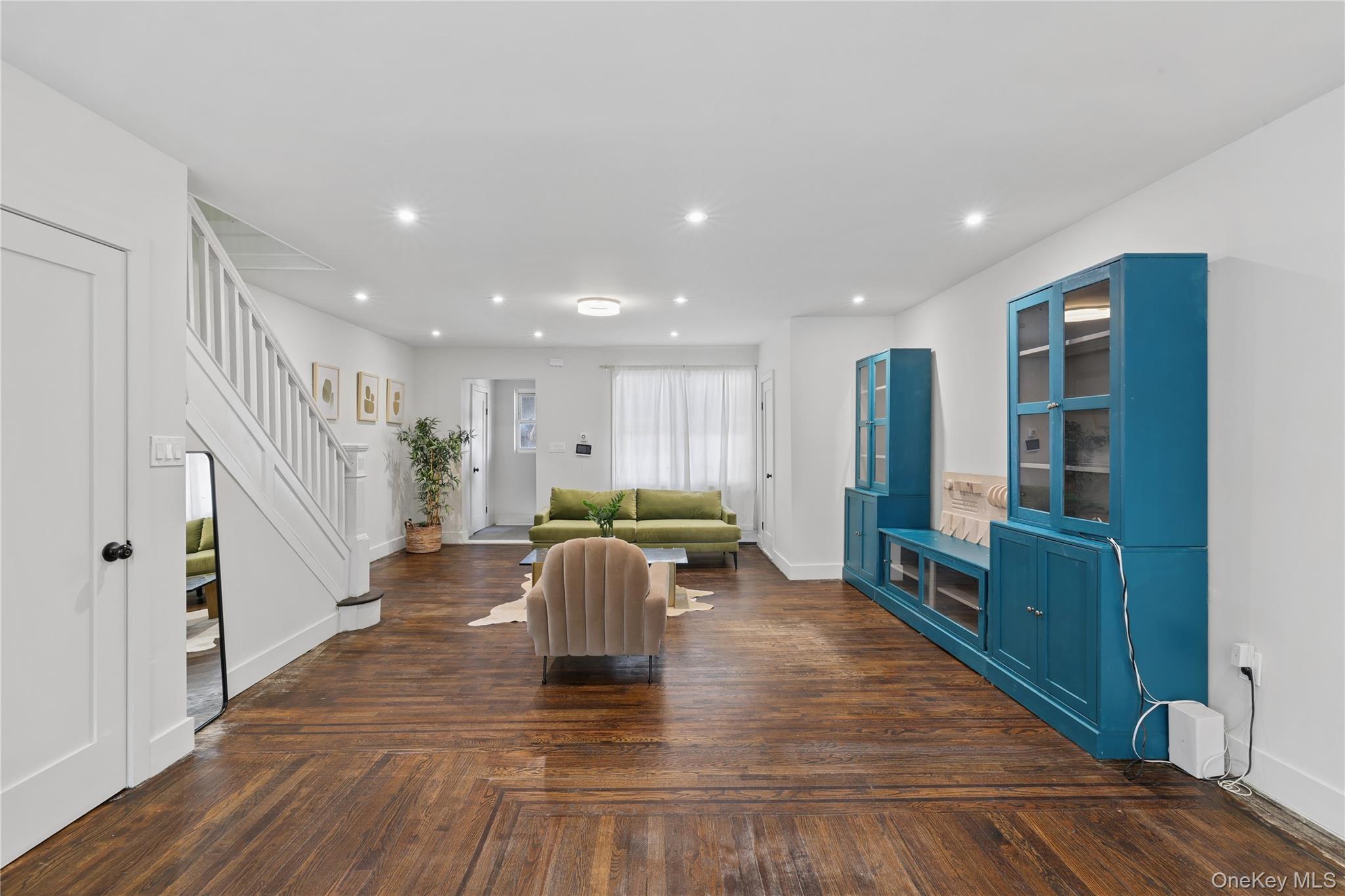 4th image of Mazeau St St, New York, NY 11378 | MLS# 1024045