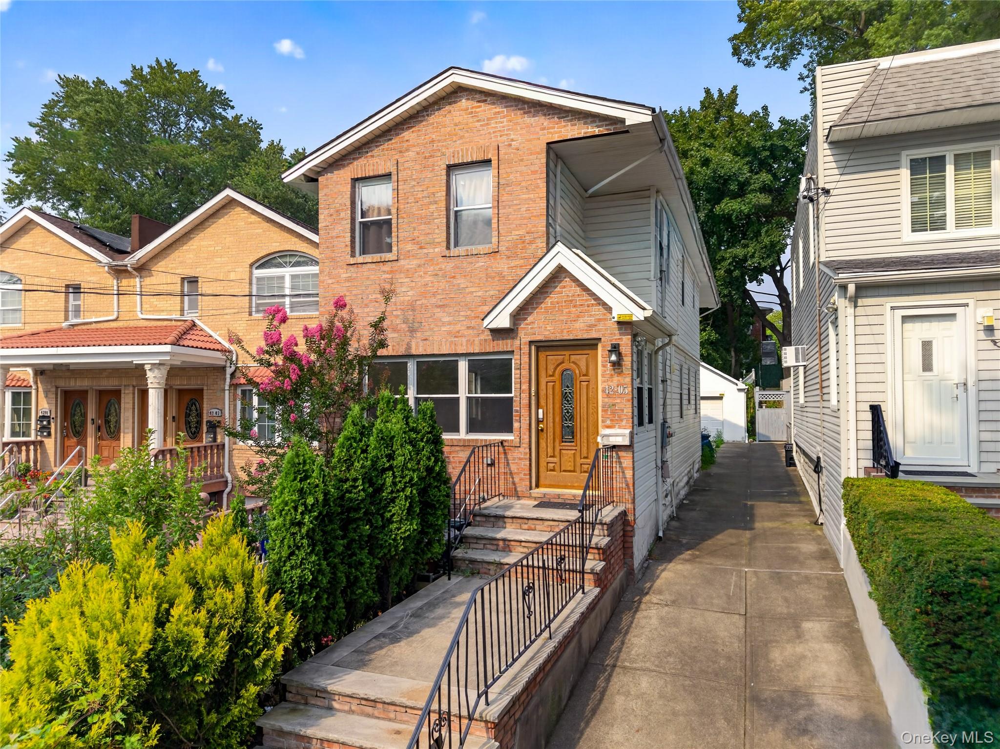3rd image of 42-05 249th St, New York, NY 11363