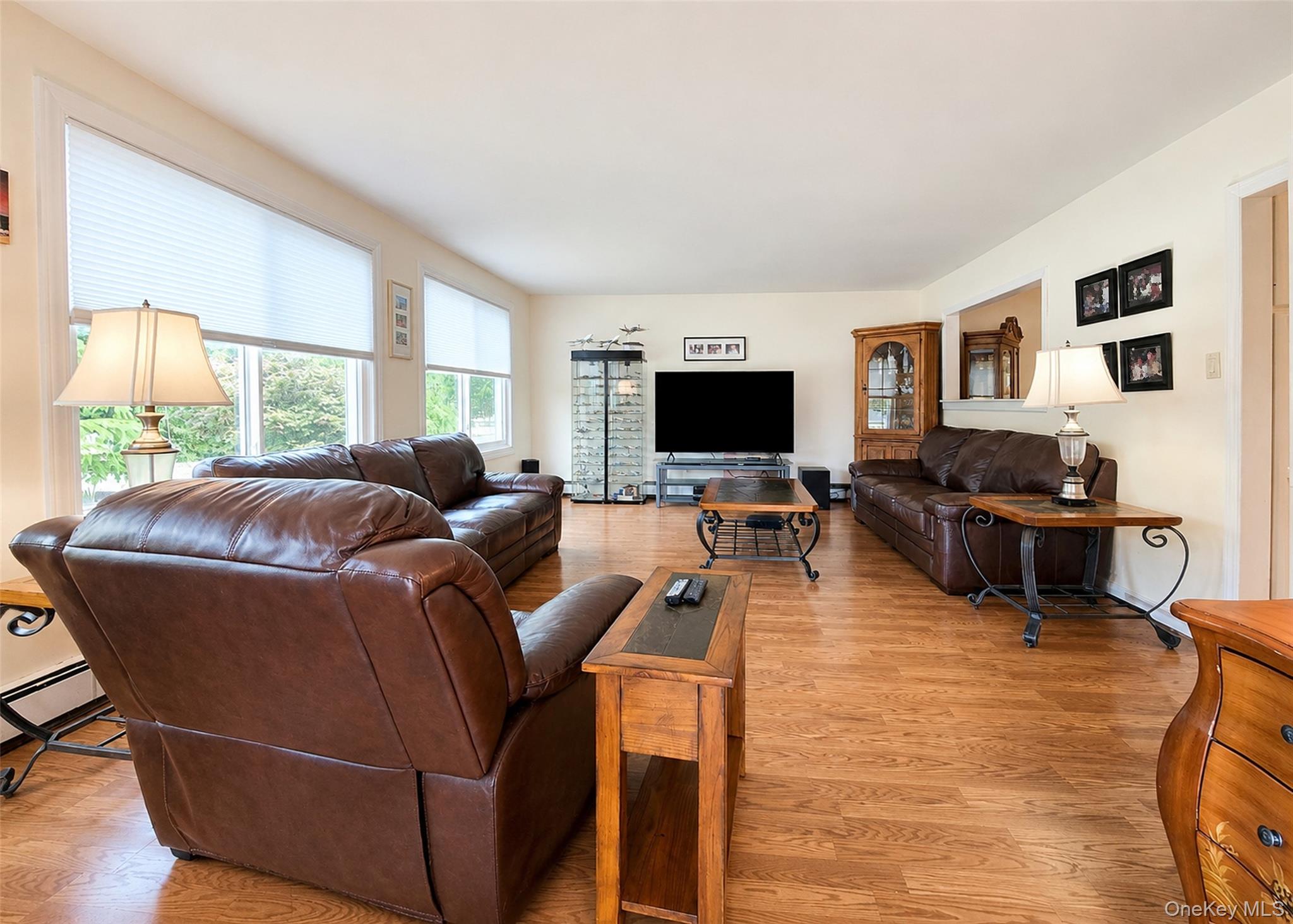 3rd image of 7 Sterling Dr, Brookhaven, NY 11755 | MLS# 1024169