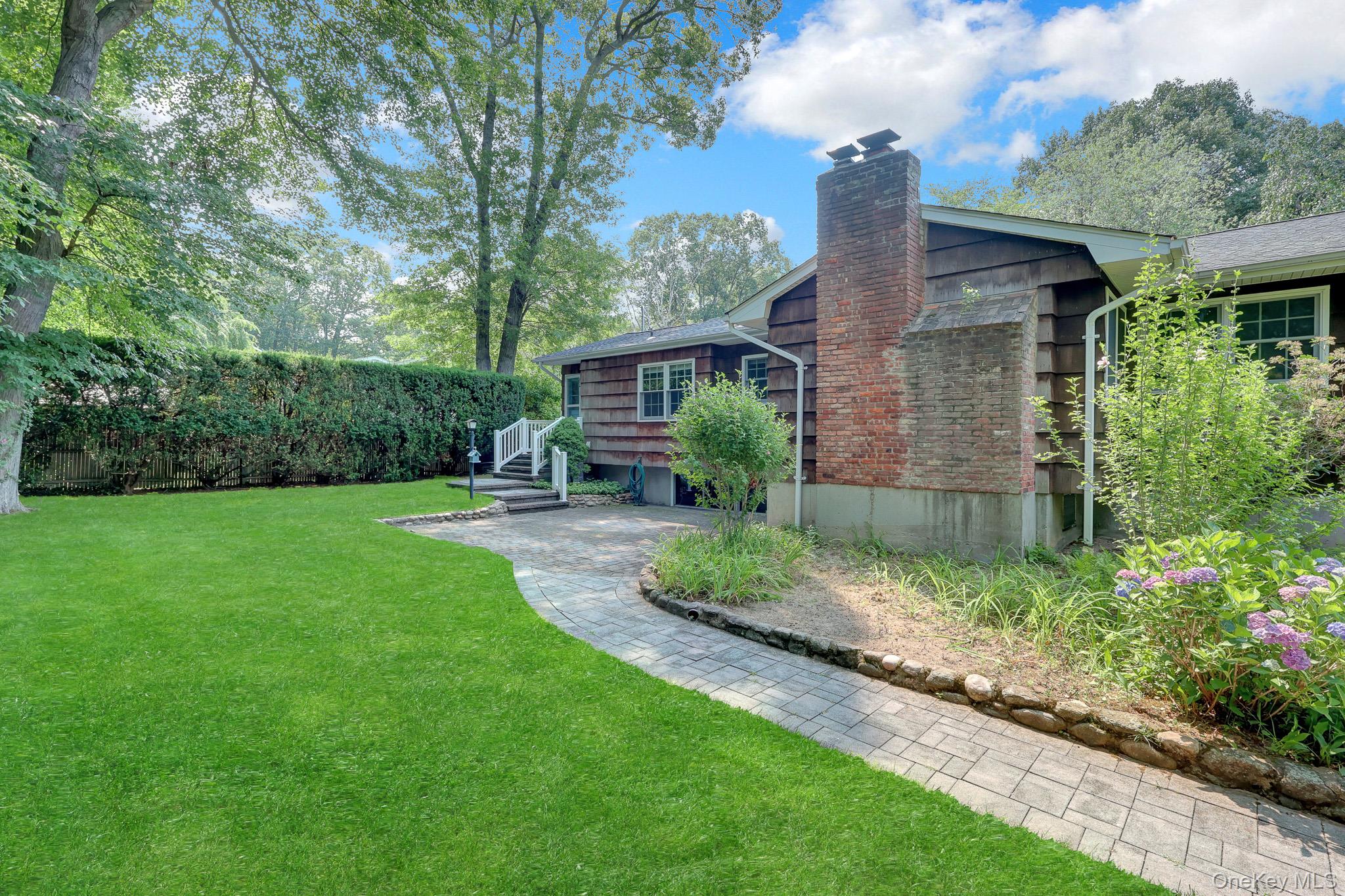 5th image of 9 Pleasant Dr, Brookhaven, NY 11733 | MLS# 1024174