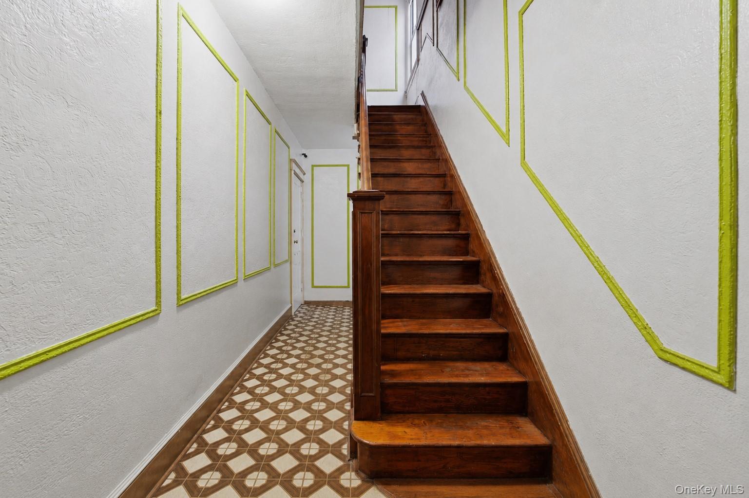 15th image of 739 E 224th St, Bronx, NY 10466 | MLS# 1024200