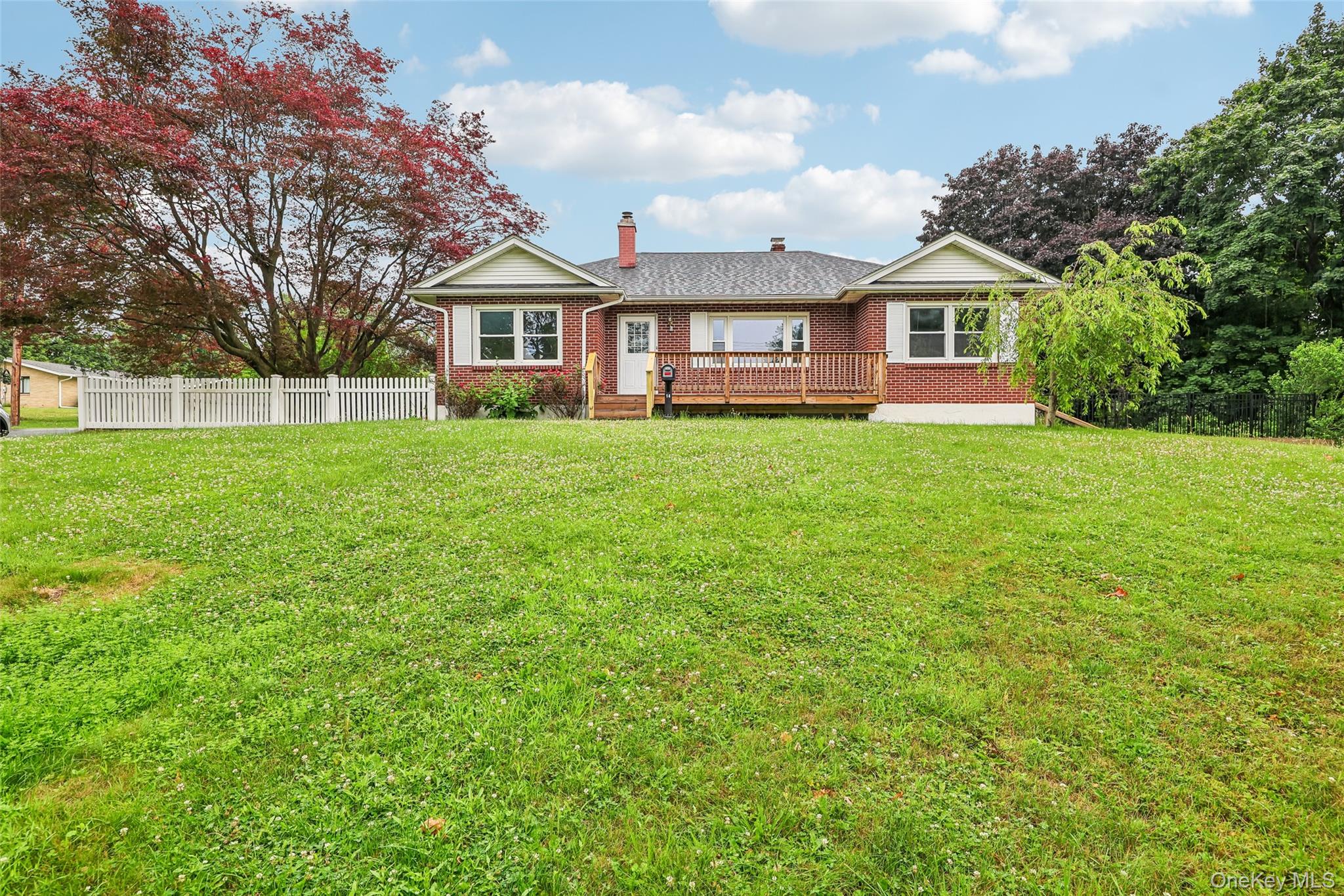 1st image of 14 Highview Ave, Warwick (town), NY 10921 | MLS# 1024238