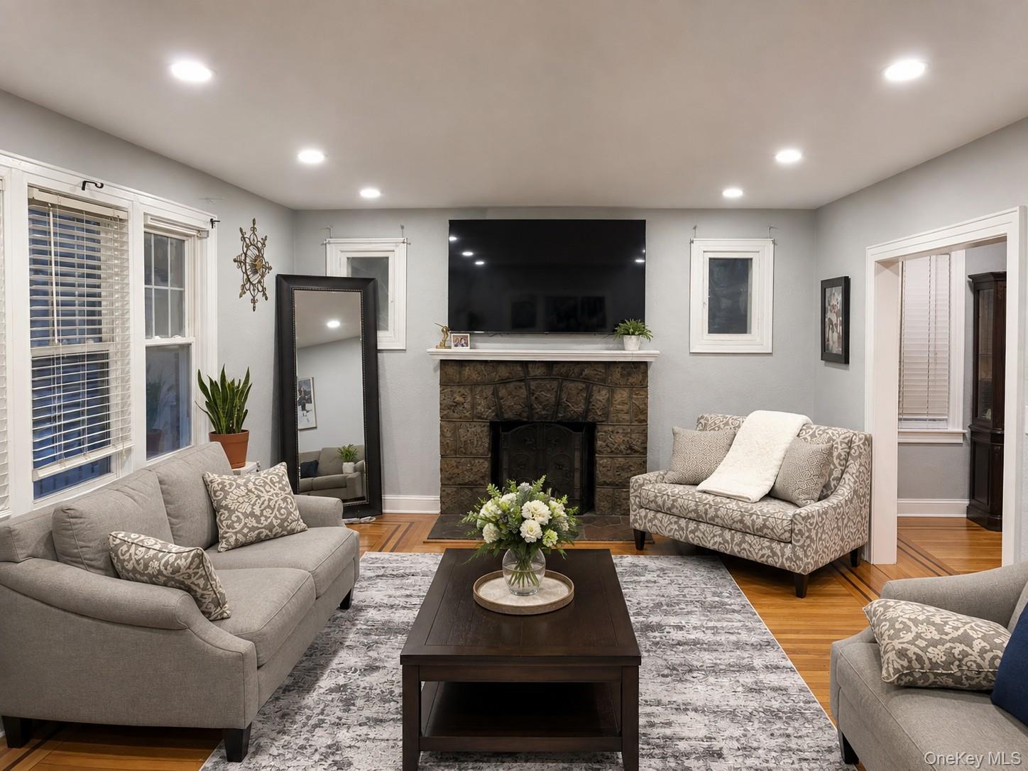 4th image of 27 Leonard Pl, Yonkers, NY 10704 | MLS# 1024292