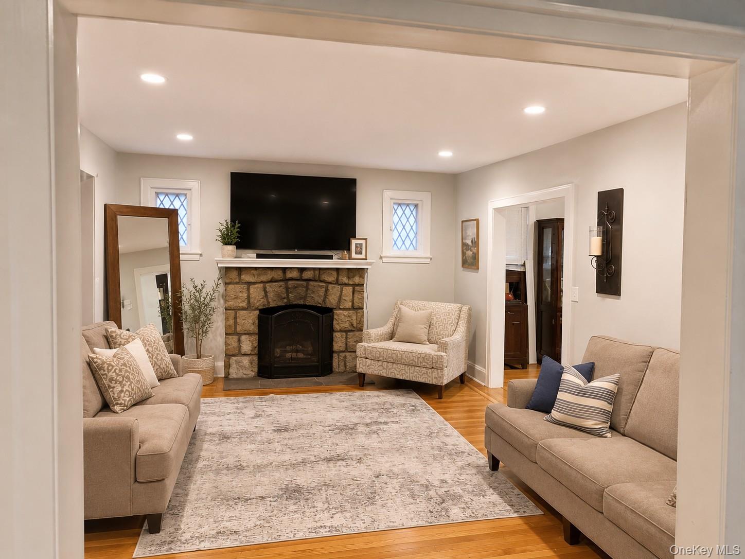 5th image of 27 Leonard Pl, Yonkers, NY 10704 | MLS# 1024292