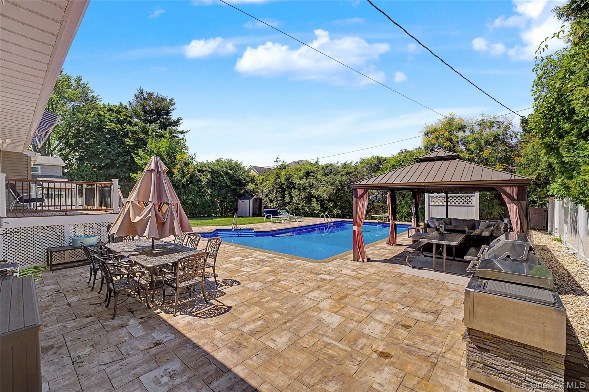 3rd image of 9 Cortland Ave, Oyster Bay, NY 11753 | MLS# 1024311