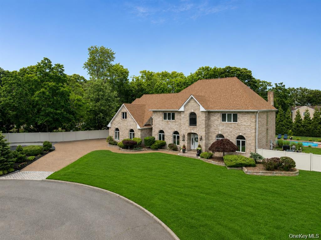2nd image of 15 Teal Crescent, Islip, NY 11739 | MLS# 1024362