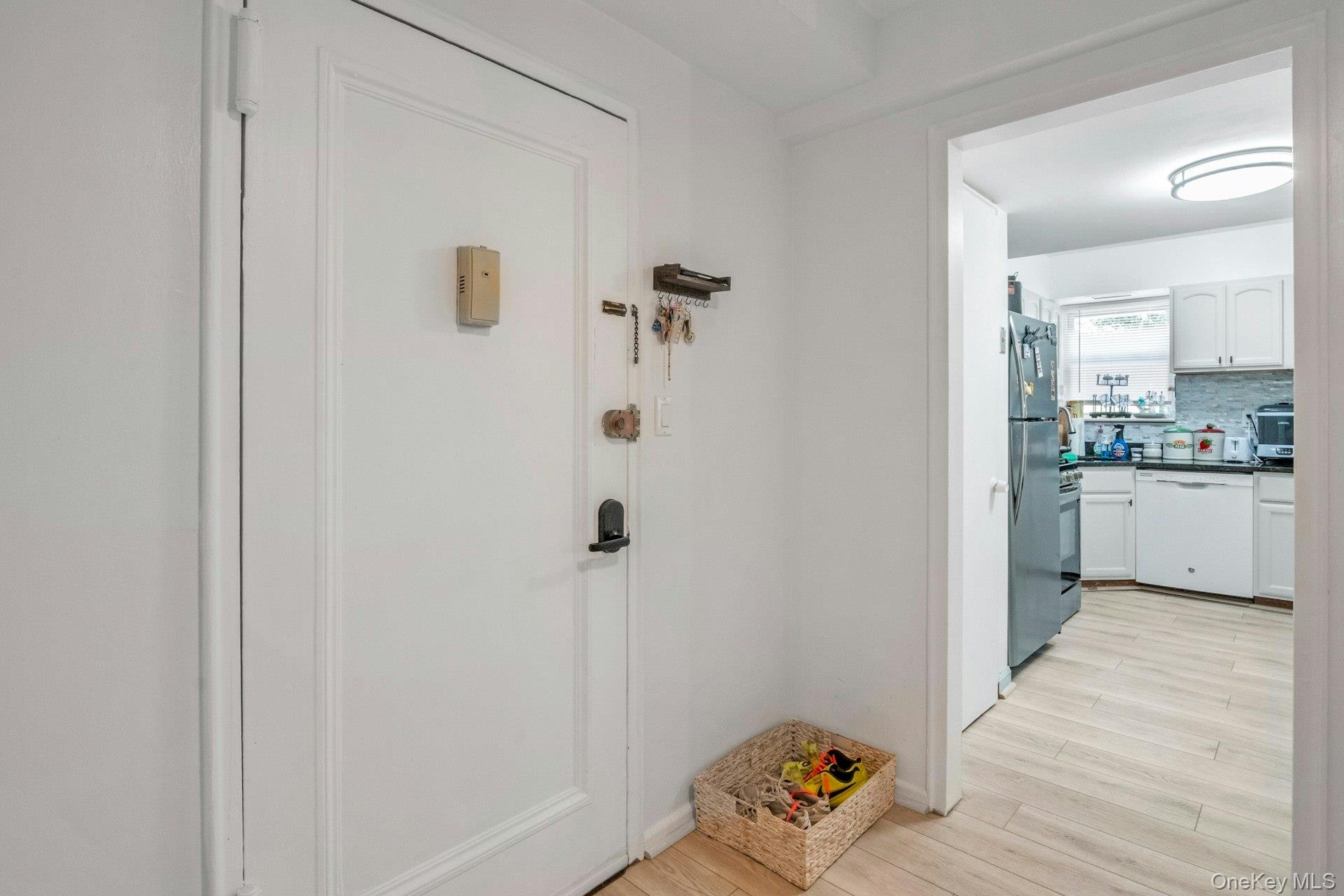 Homes for sale in Ossining, NY | 129-3 S Highland Ave #A2, Ossining, NY 10562 | MLS# 1024369