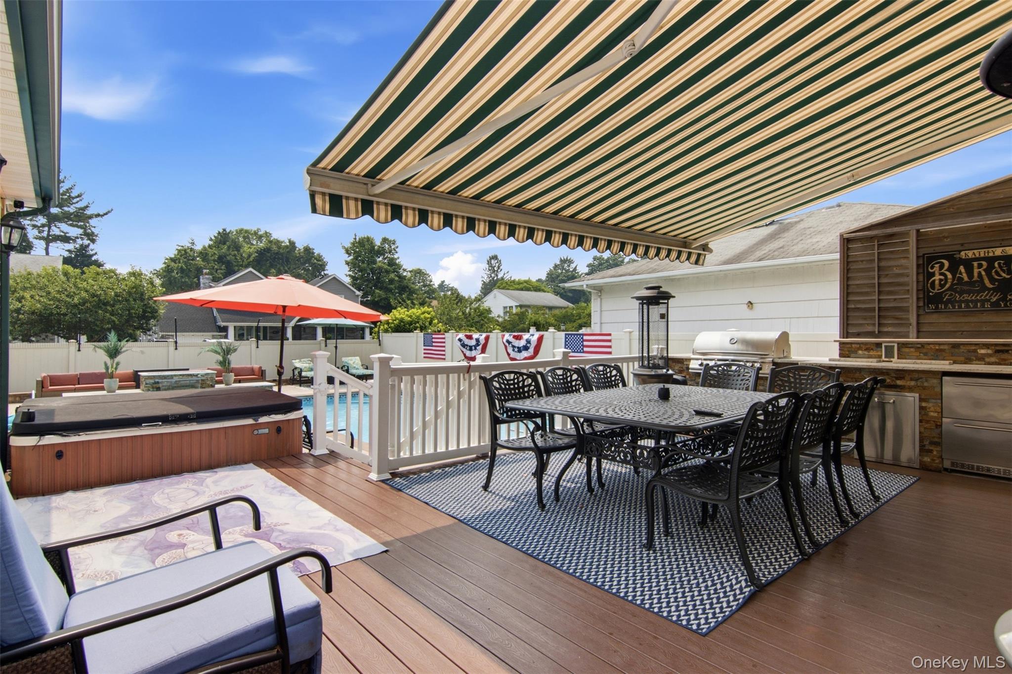 30th image of 1 Geoffrey Ave, Oyster Bay, NY 11791 | MLS# 1024371