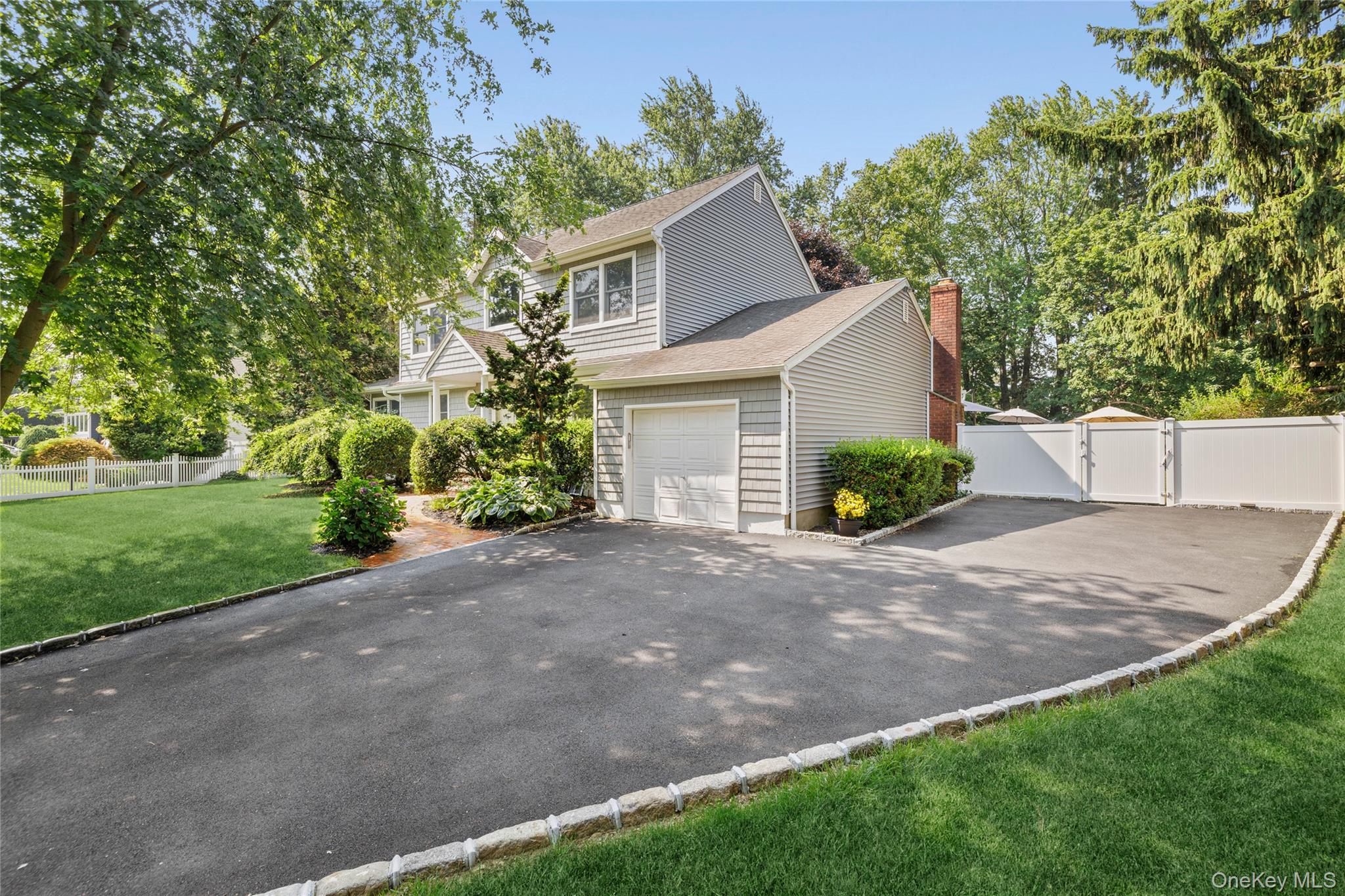 1st image of 19 Duquesne Dr, Huntington, NY 11740 | MLS# 1024386