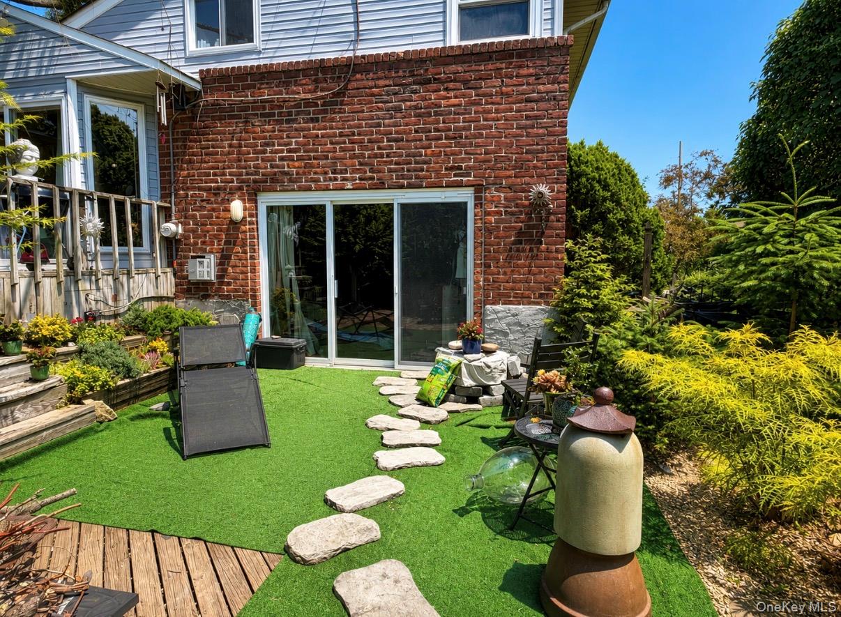 5th image of 83 Bud Ln, Hempstead, NY 11756 | MLS# 1024454