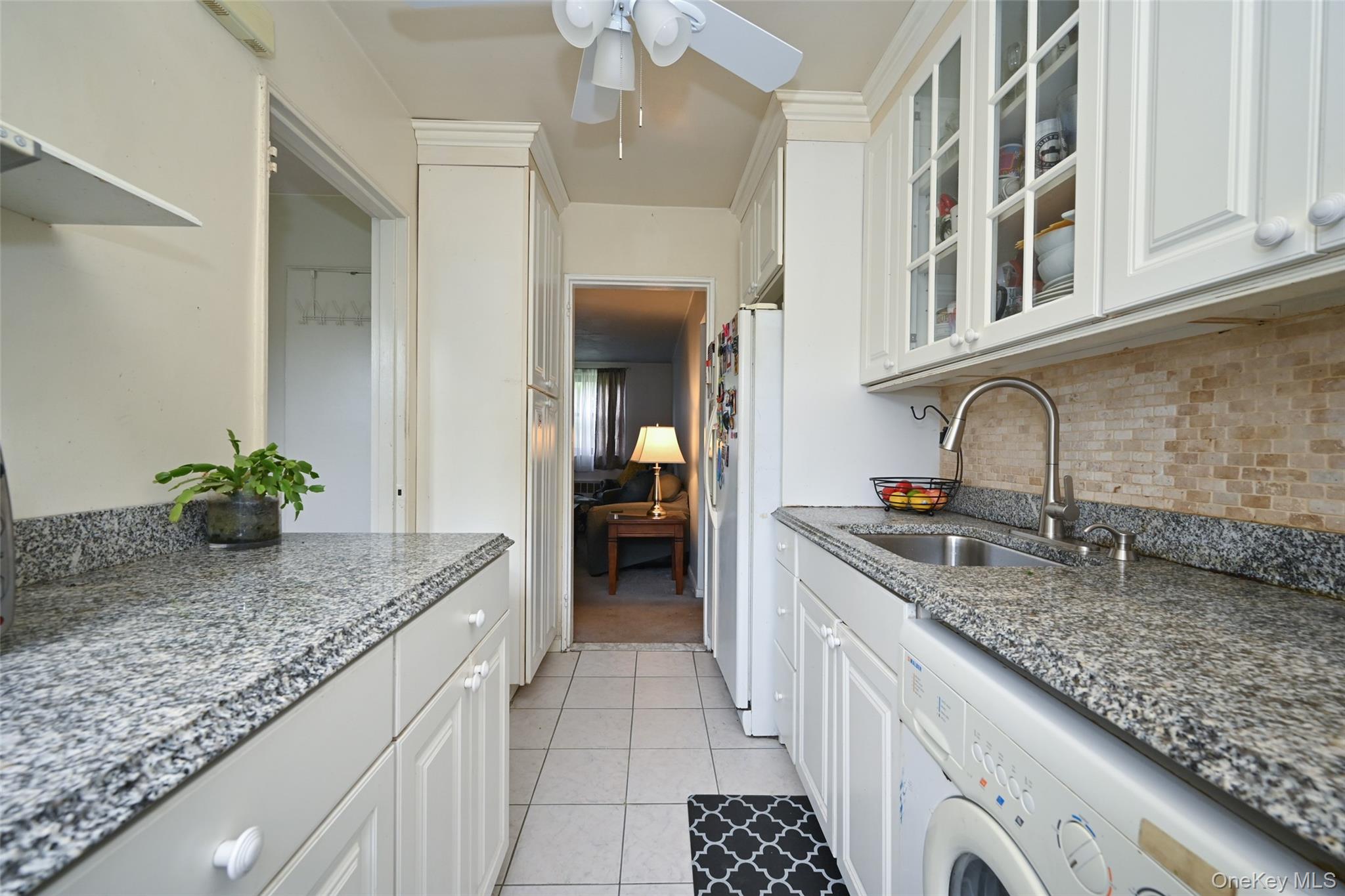 3rd image of 245-12 62Nd Ave, New York, NY 11362