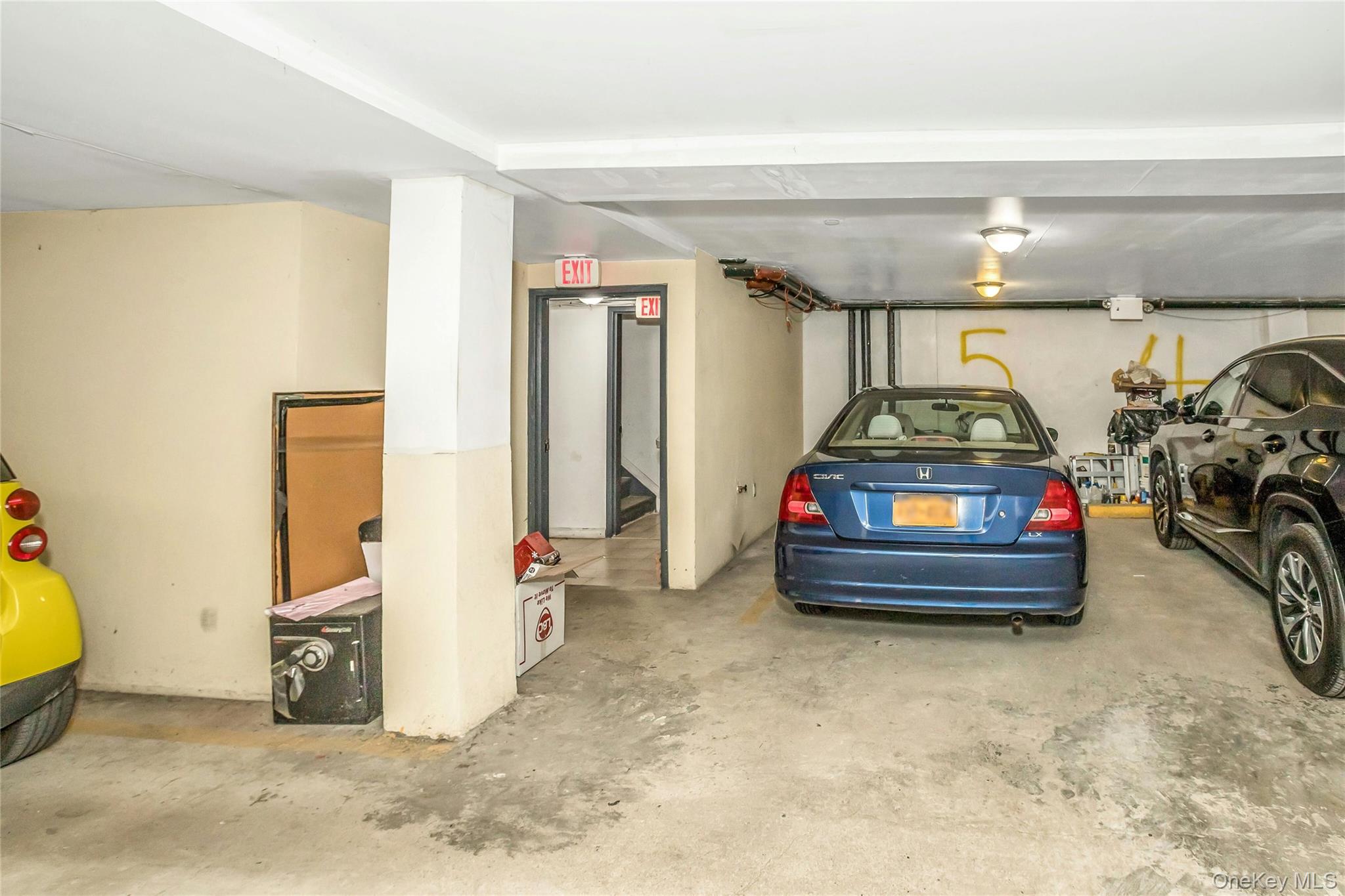 2nd image of 4040 68th St, New York, NY 11377