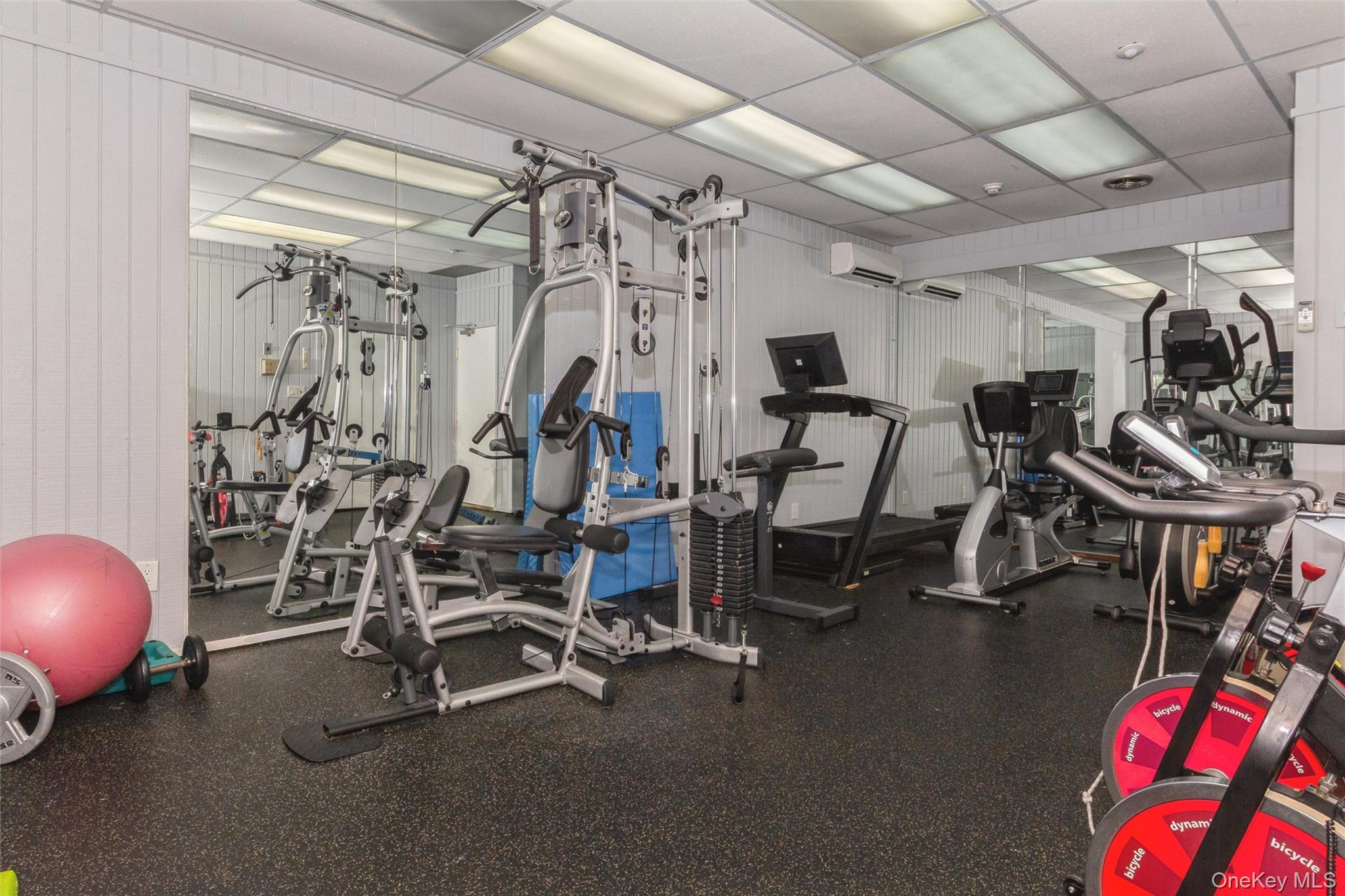 38th image of 51 Alhambra Dr #51, Oceanside, NY 11572 | MLS# 1024601