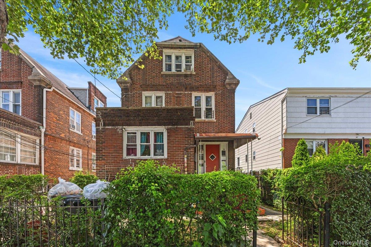 1st image of 32 S 8th Ave, Mount Vernon, NY 10550 | MLS# 1024639