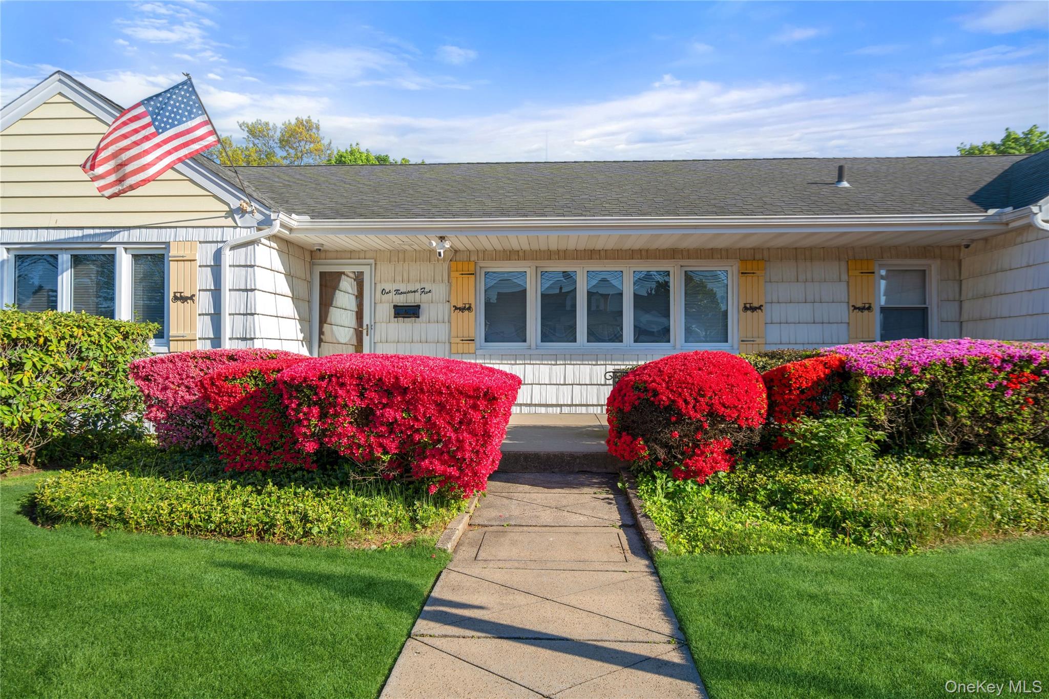 5th image of 1005 3Rd St, West Babylon, NY 11704 | MLS# 1024642