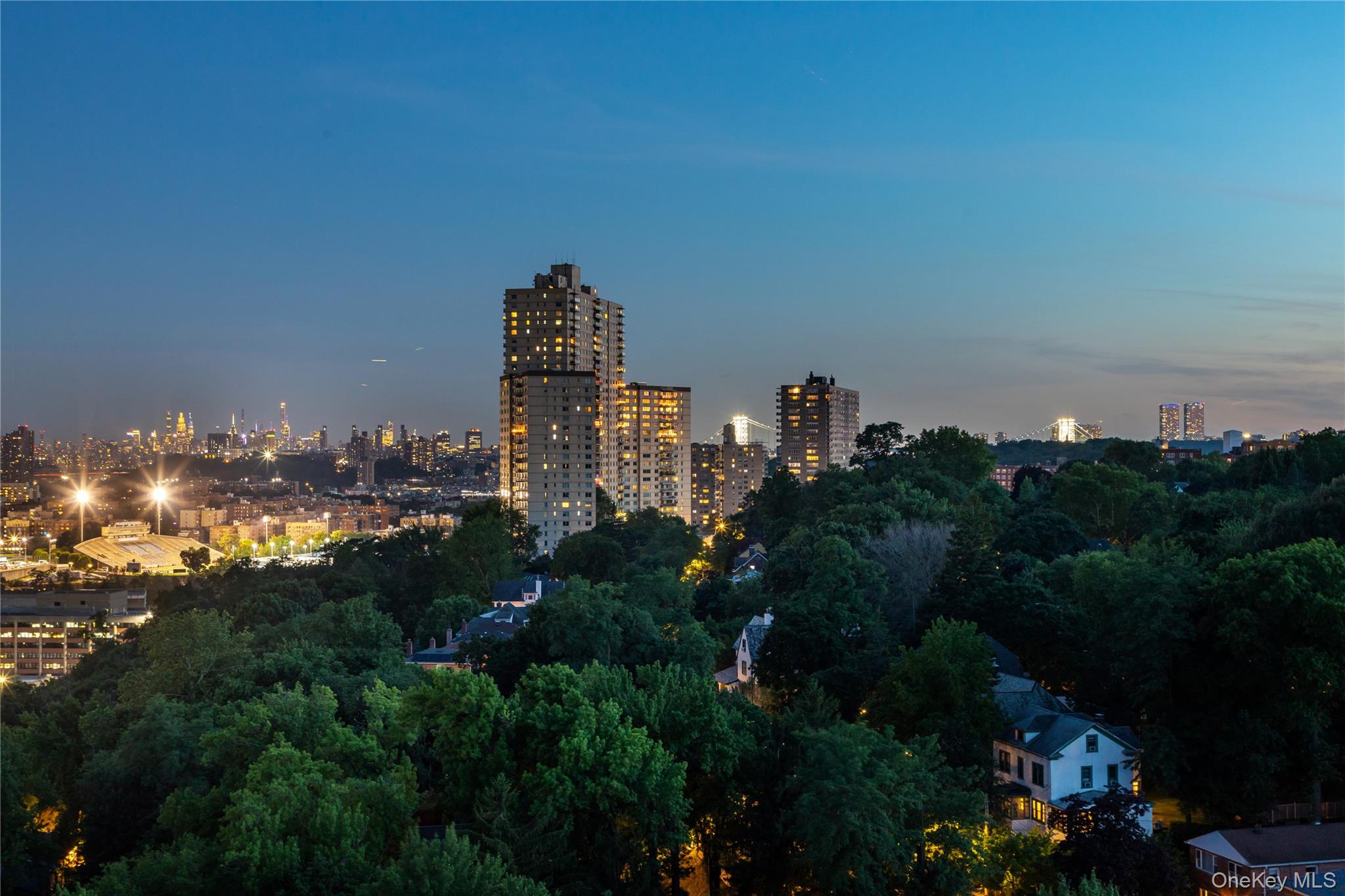 3rd image of 3135 Johnson Ave #17A, New York, NY 10463 | MLS# 1024654