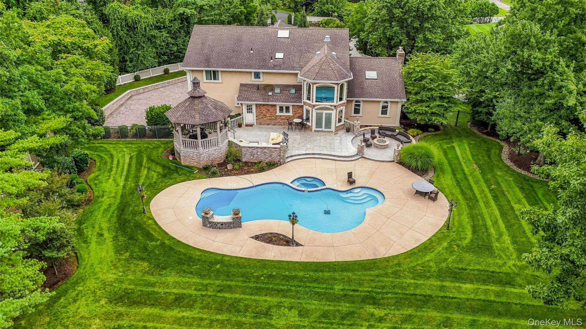 1st image of 10 Deforest Ct, Clarkstown, NY 10994 | MLS# 1024657