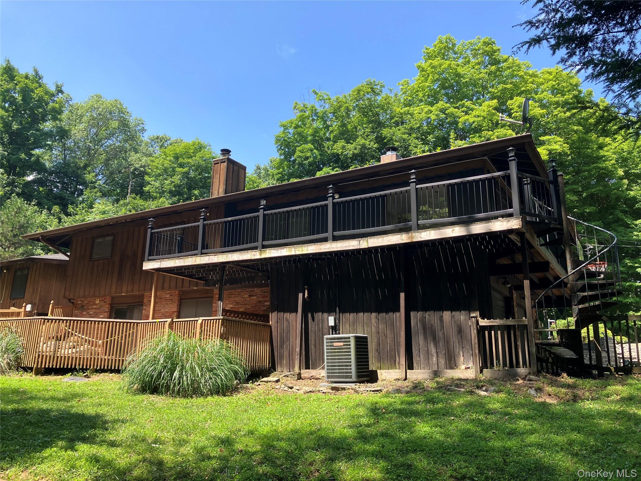 3rd image of 46 Mac Farlane Rd, Wappinger, NY 12590 | MLS# 1024703