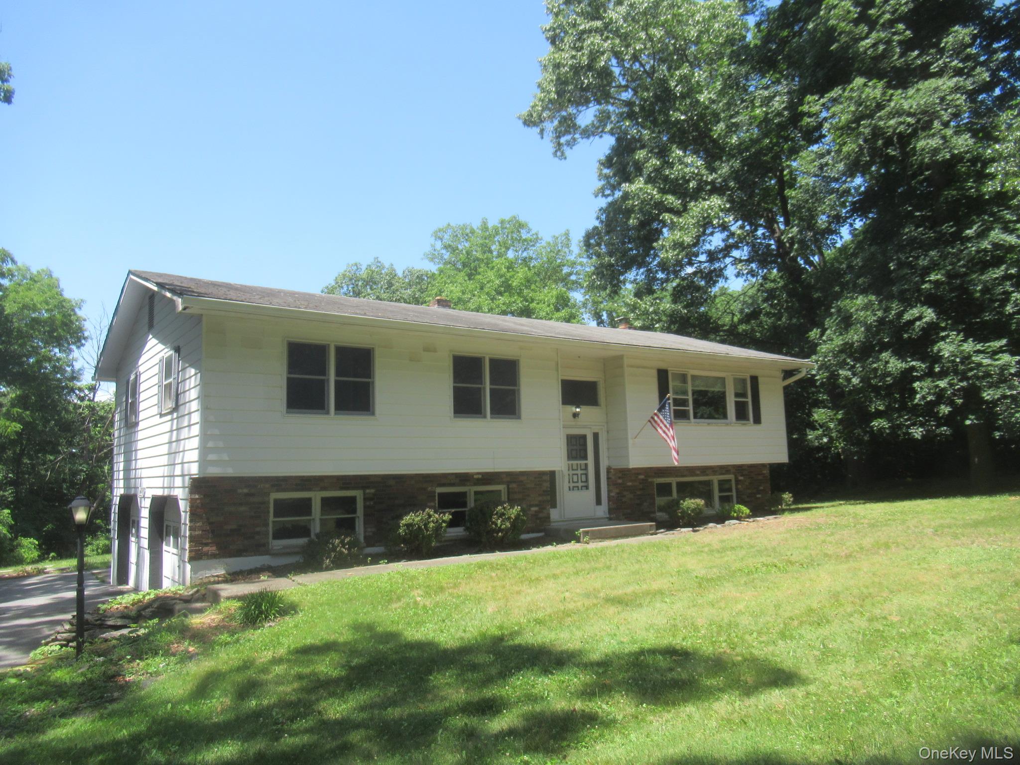 Homes for sale in Beekman, NY | 17 Jack And Jill Rd, Beekman, NY 12570 | MLS# 1024734