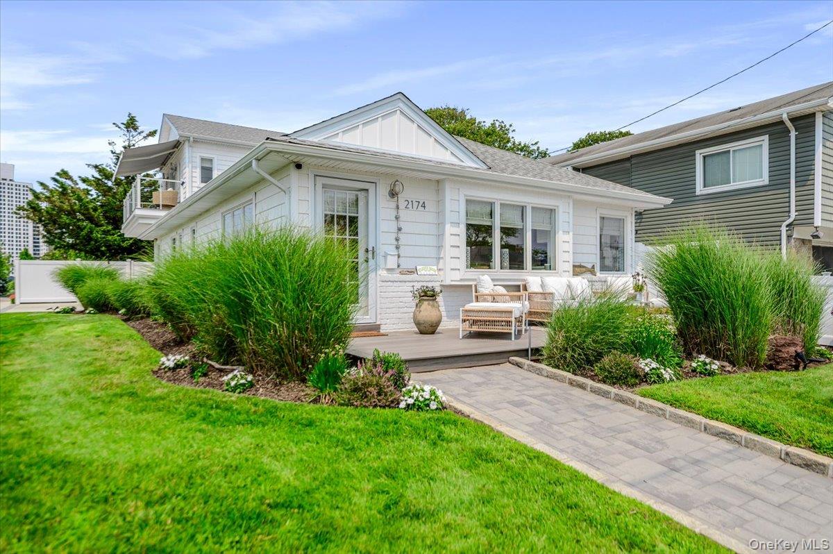 3rd image of 2174 Bay Blvd, Atlantic Beach, NY 11509 | MLS# 1024790