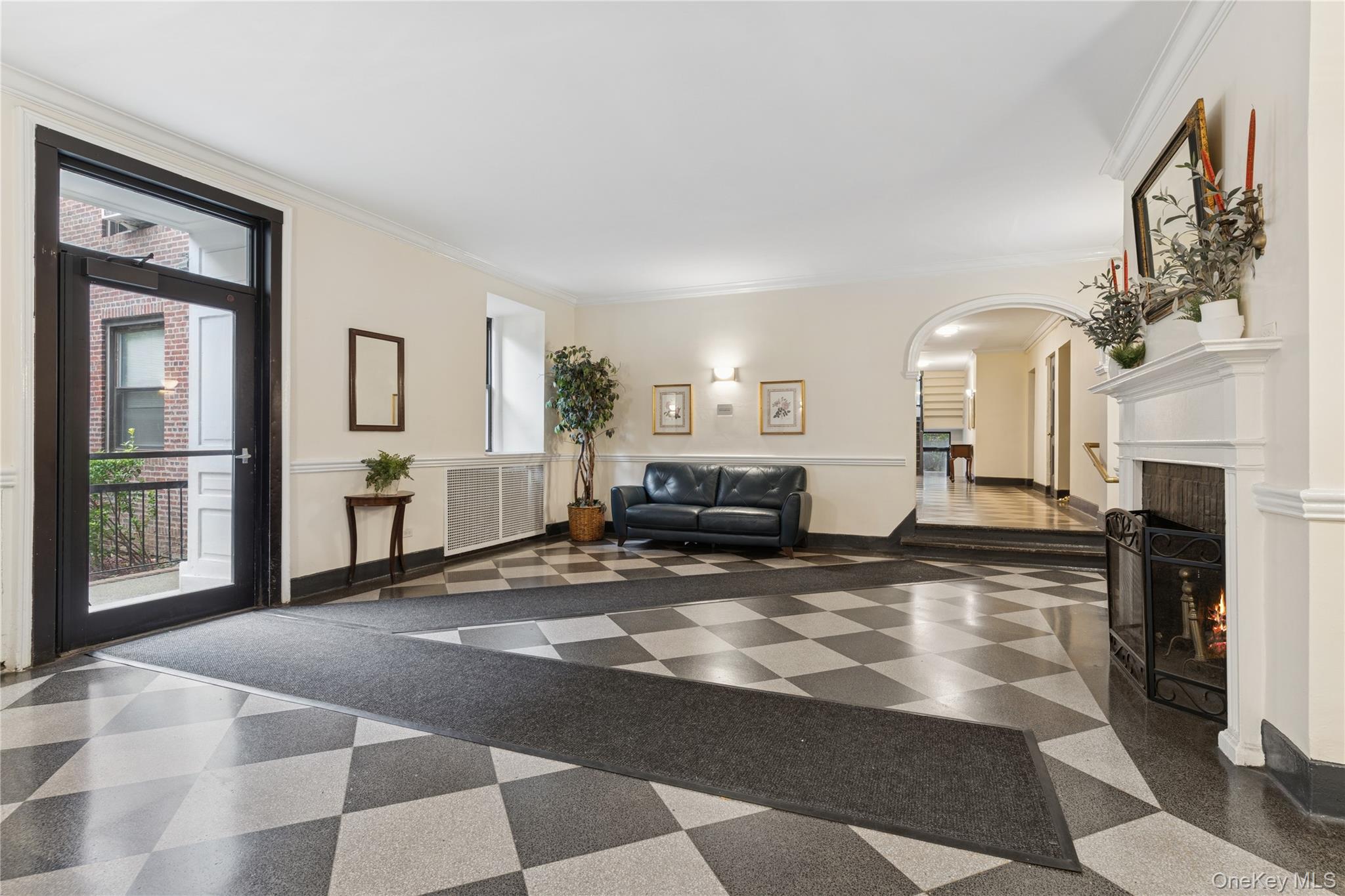 2nd image of 73 20 Austin St #1E, Forest Hills, NY 11375 | MLS# 1024873