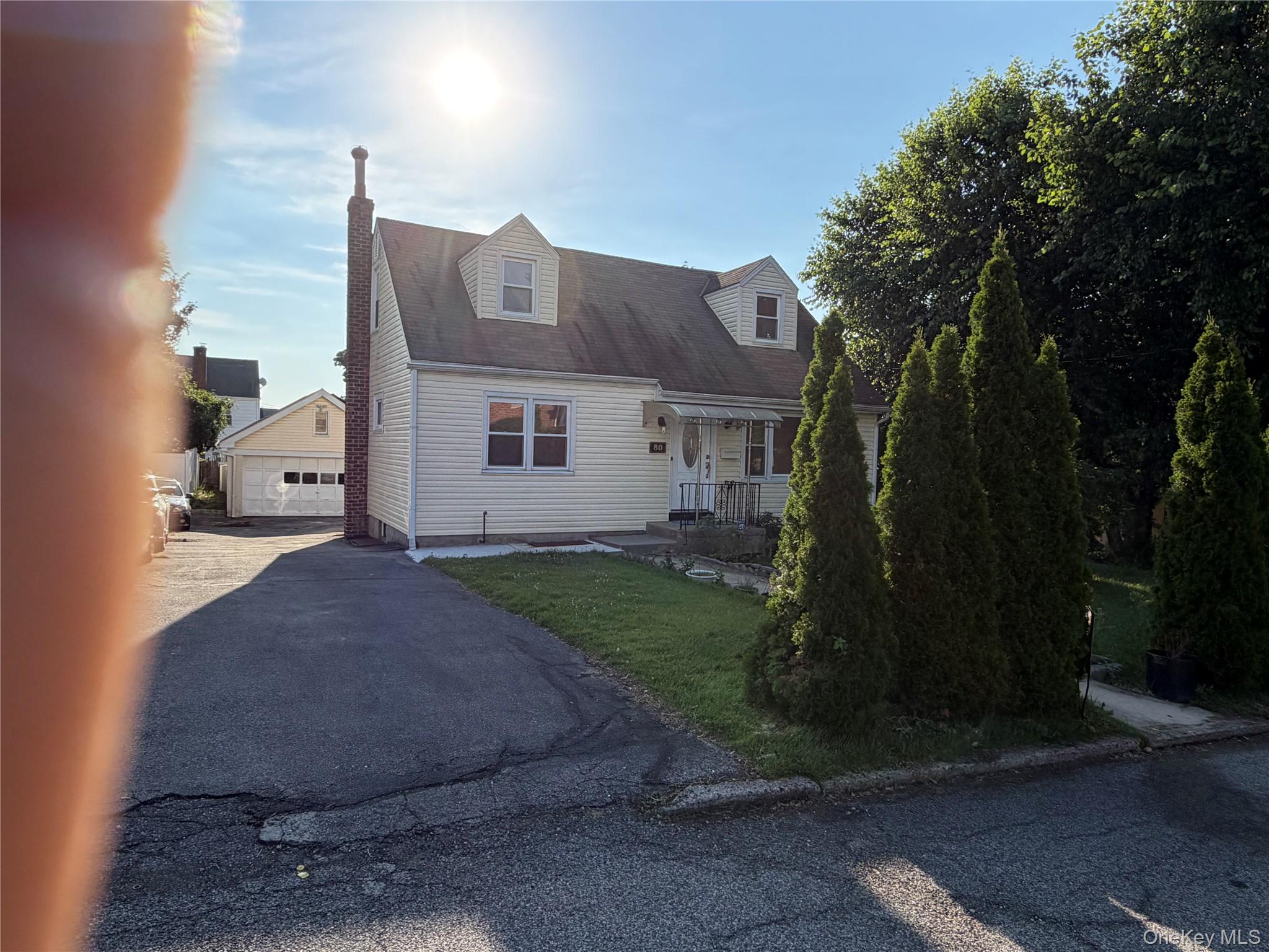 41st image of 80 Westerly St, Yonkers, NY 10704 | MLS# 1024937
