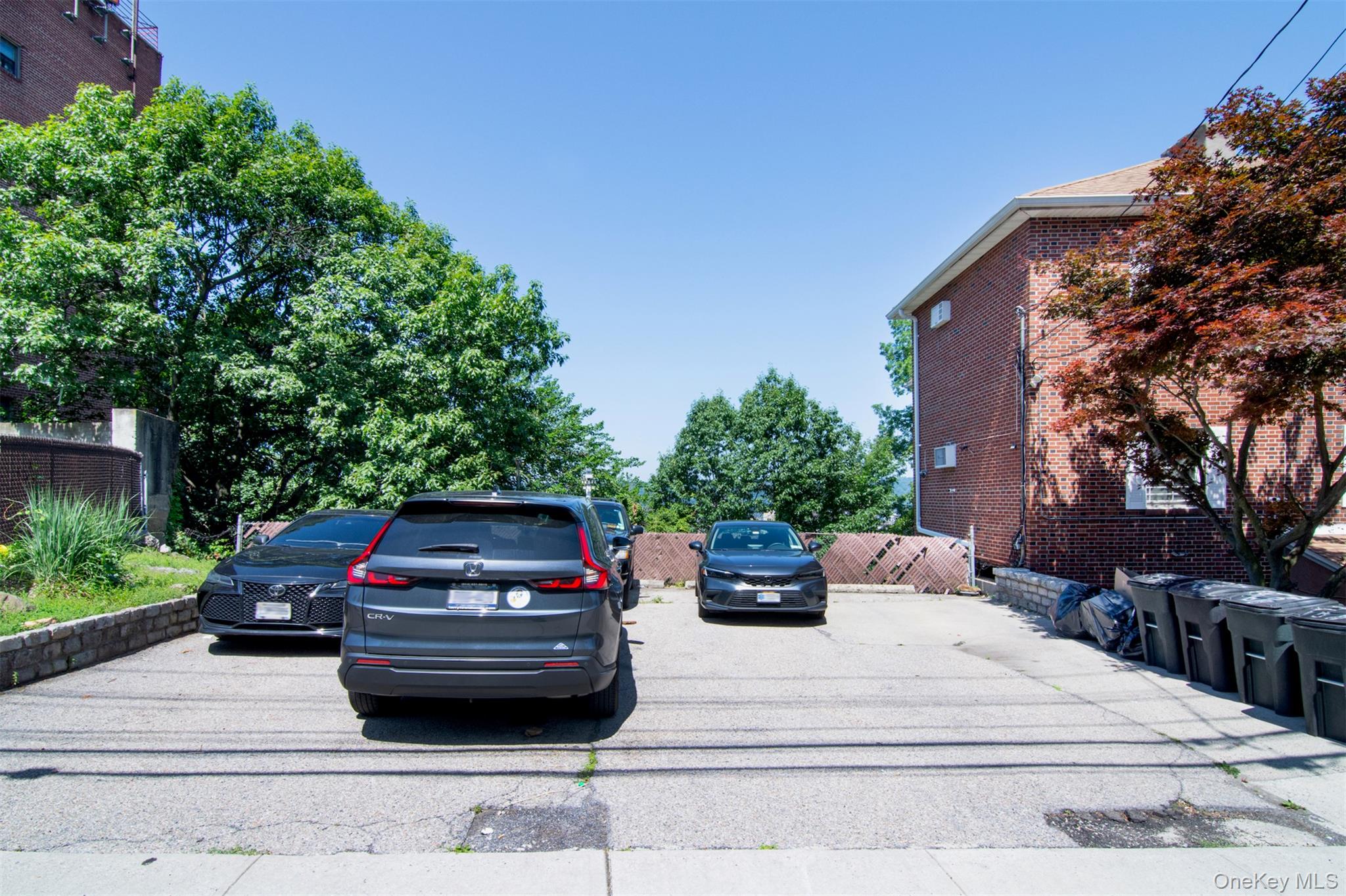 2nd image of 97 Van Cortlandt Pk Ave, Yonkers, NY 10701 | MLS# 1024944
