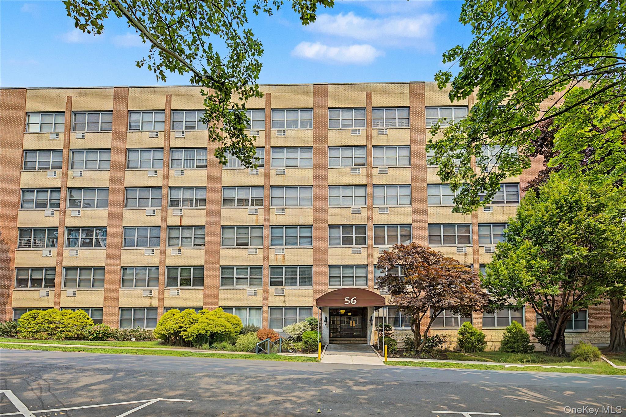 1st image of 56 Doyer Ave #6A, White Plains, NY 10605 | MLS# 1024976