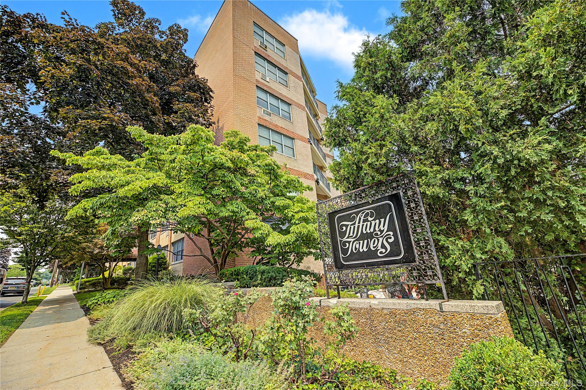 2nd image of 56 Doyer Ave, White Plains, NY 10605