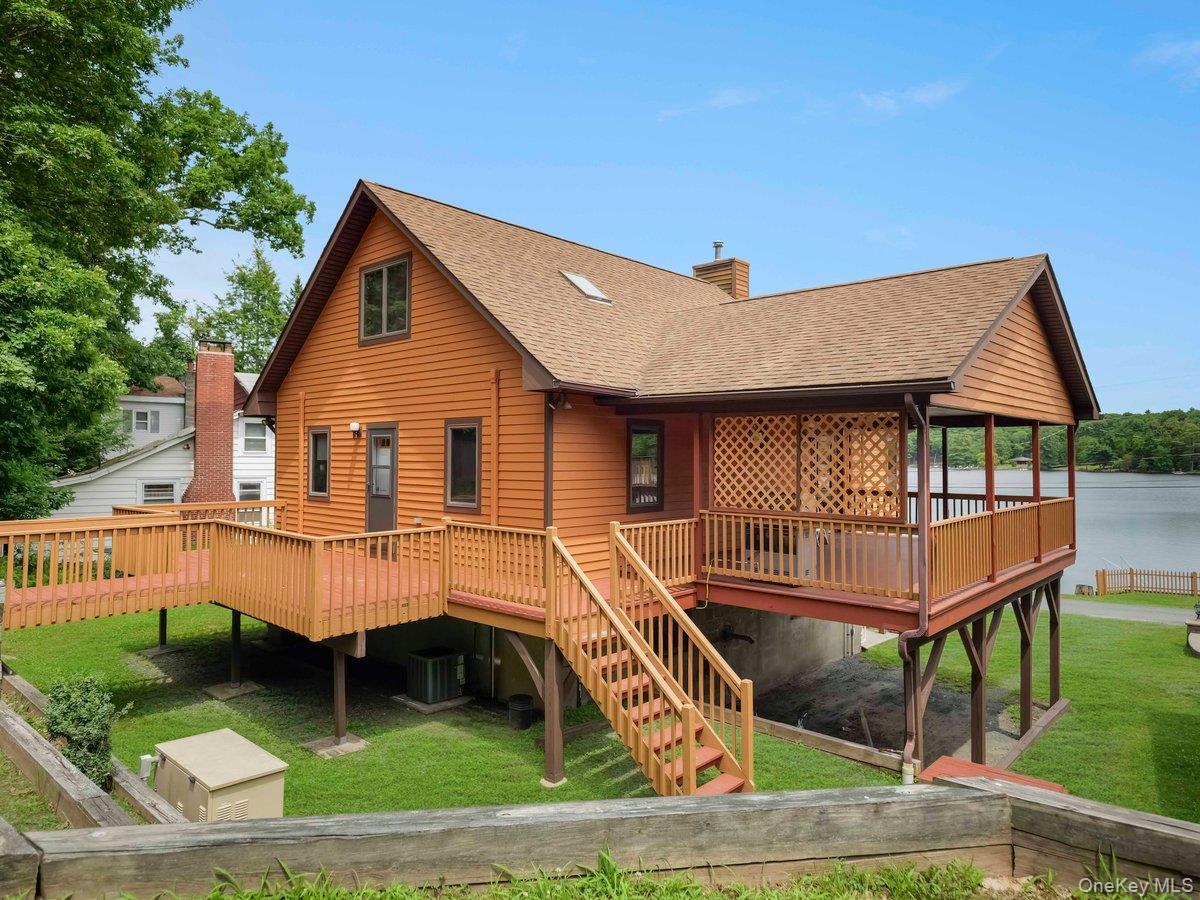 Homes for sale in Lumberland, NY | 111 Mohican Trl, Lumberland, NY 12737 | MLS# 1024987