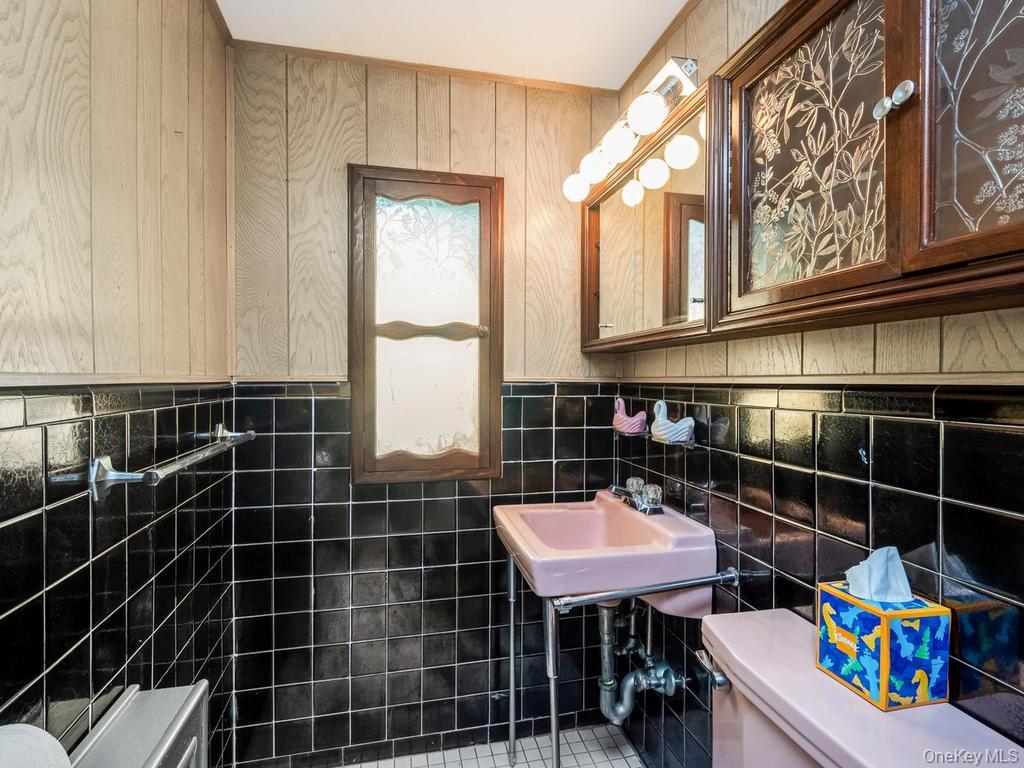 19th image of 6003 Tyndall Ave, New York, NY 10471 | MLS# 1025050