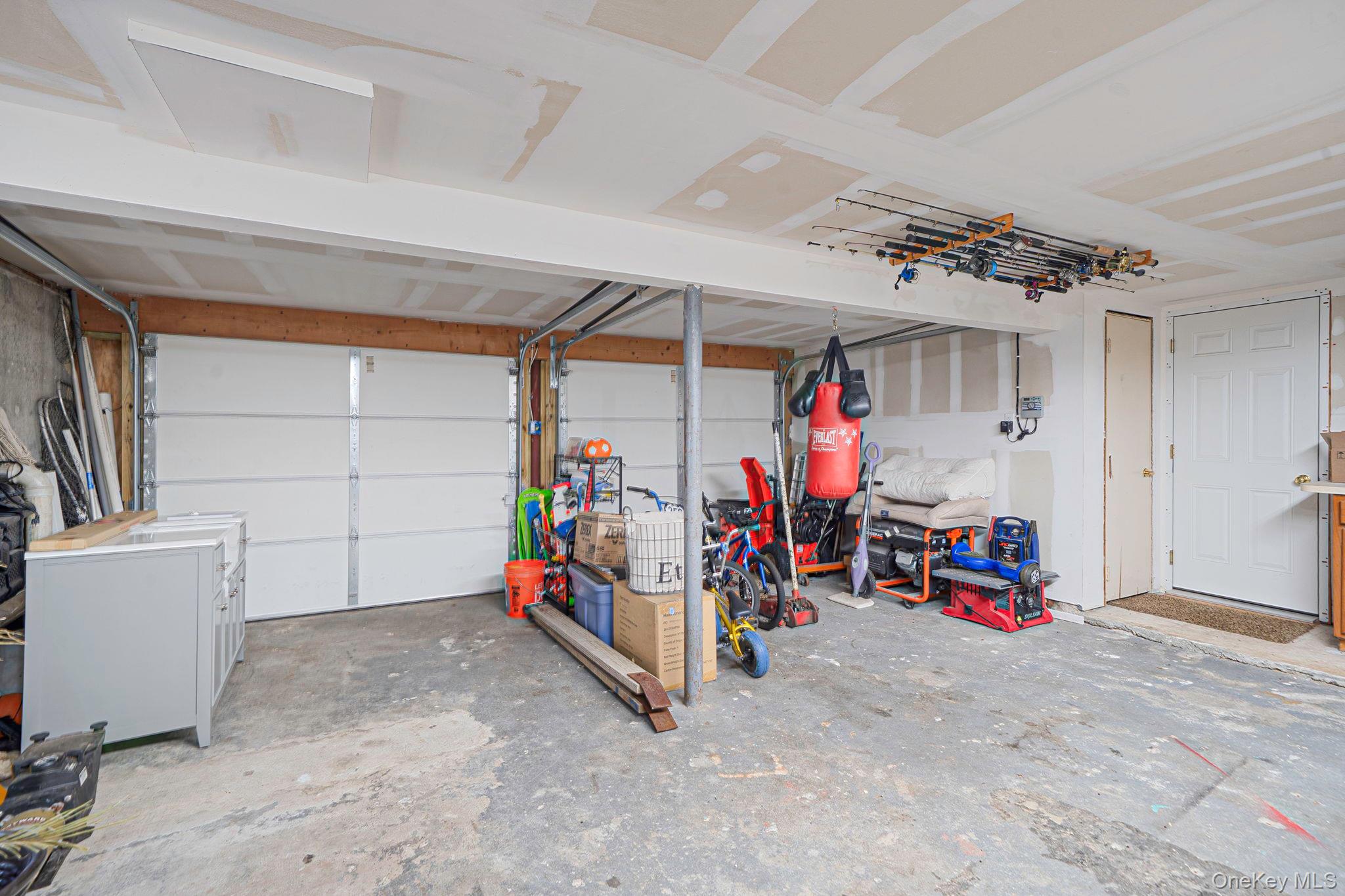 40th image of 22 Caddy Pl, Brookhaven, NY 11778 | MLS# 1025051