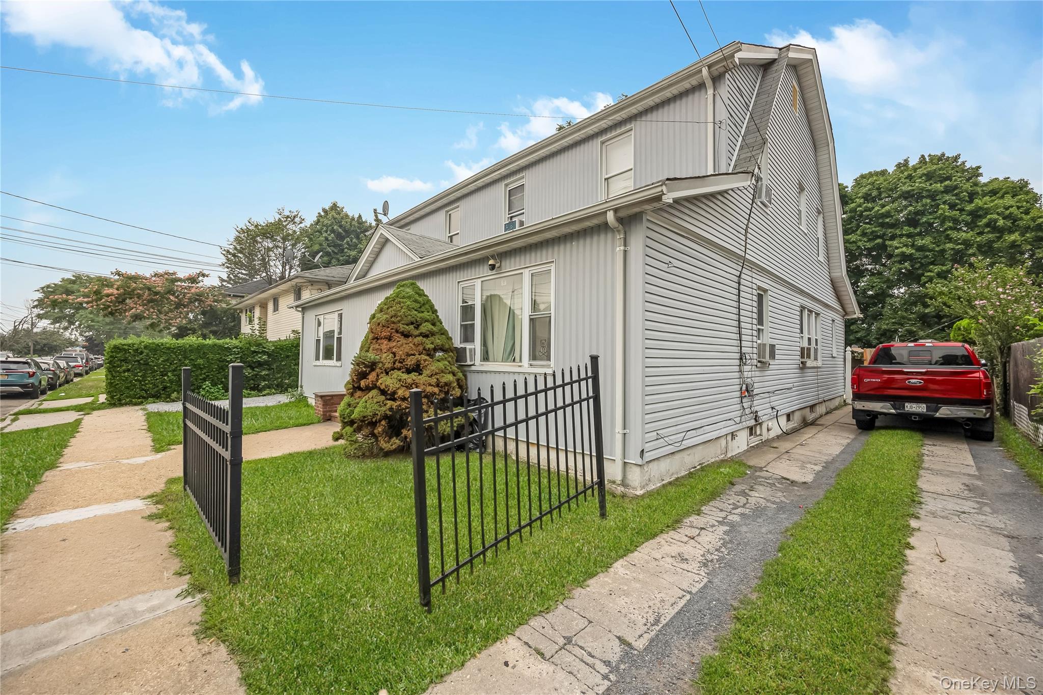 2nd image of 51 Peters Ave, Hempstead, NY 11550 | MLS# 1025116