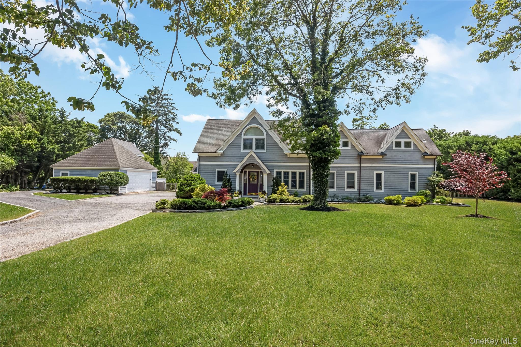 2nd image of 14 Danes St, Brookhaven, NY 11715 | MLS# 1025175